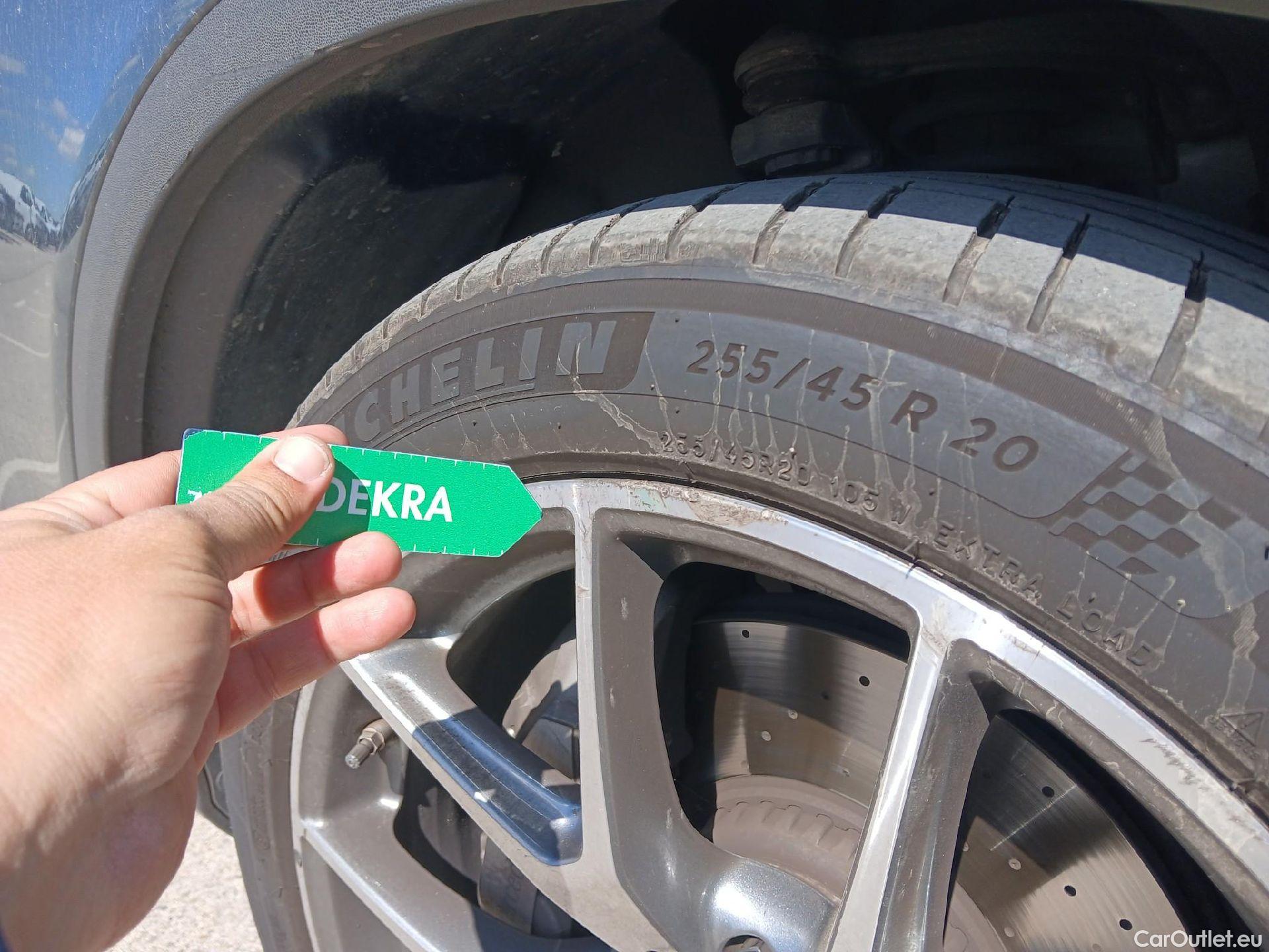  Mercedes  G-Klasee MERCEDES-BENZ Clase GLC / 2019 / 5P / todoterreno GLC 220 d 4MATIC (AC) #21