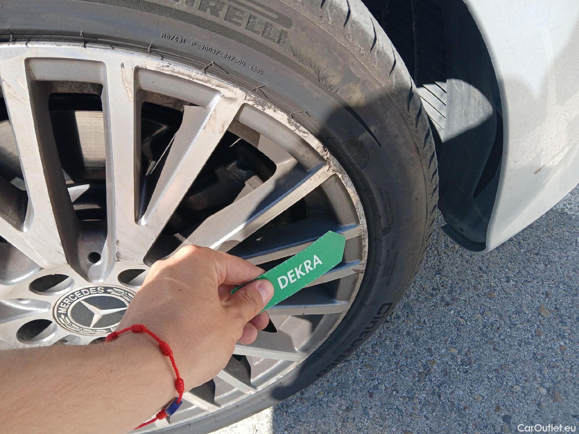  Mercedes  CLA-Klasse MERCEDES-BENZ CLA / 2019 / 4P / coupé CLA 250 4MATIC #8