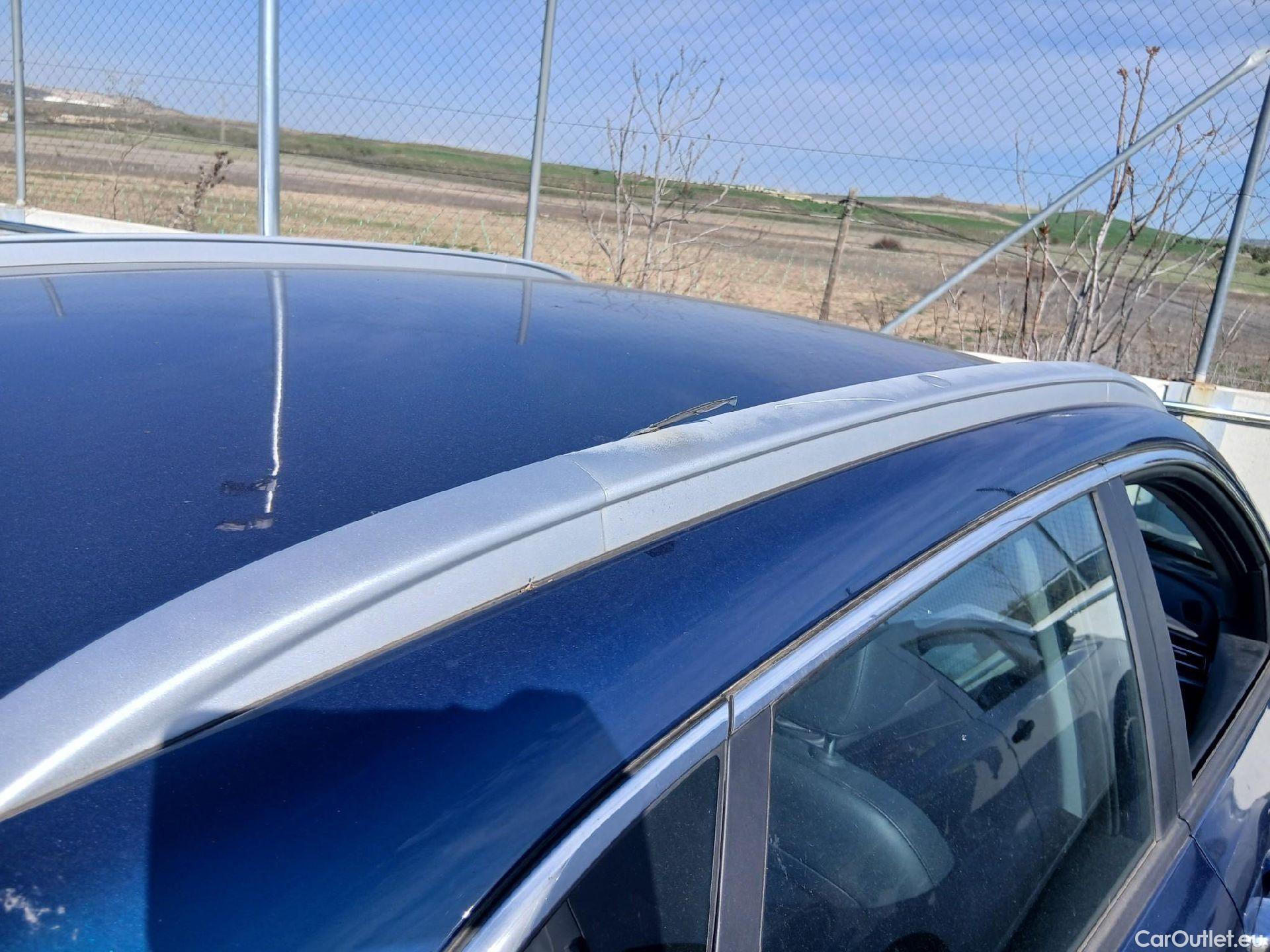  KIA  Niro KIA  / 2019 / 5P / crossover 1.6 GDi HEV 104kW (141CV) Drive #38