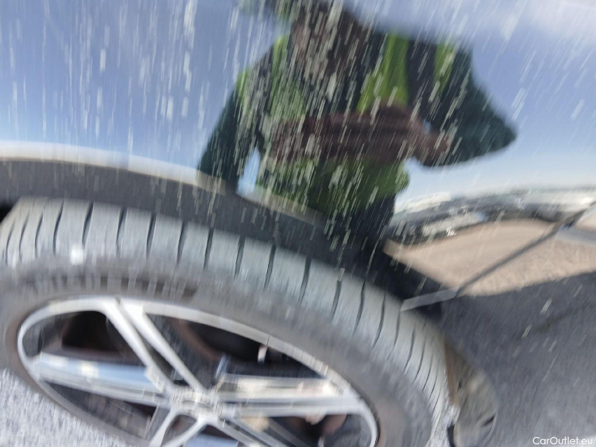  Mercedes  A-Klasse MERCEDES-BENZ Clase A 250 e berlina con portón 160 CV 11 kWh #Opcionales 5700 €# #8