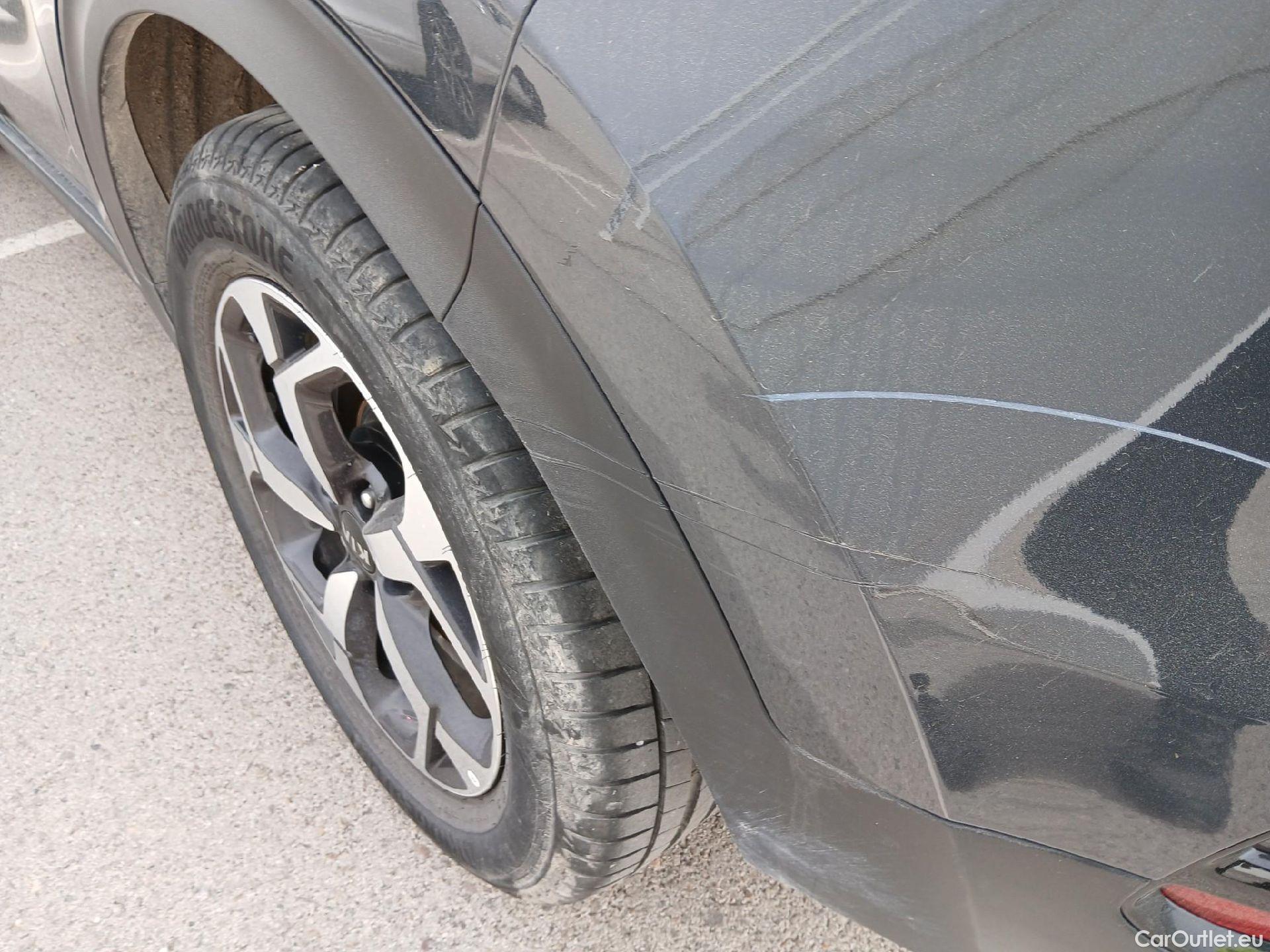  KIA  Sportage KIA  / 2018 / 5P / todoterreno 1.6 MHEV Business DCT 100kW (136CV) 4X2 #15