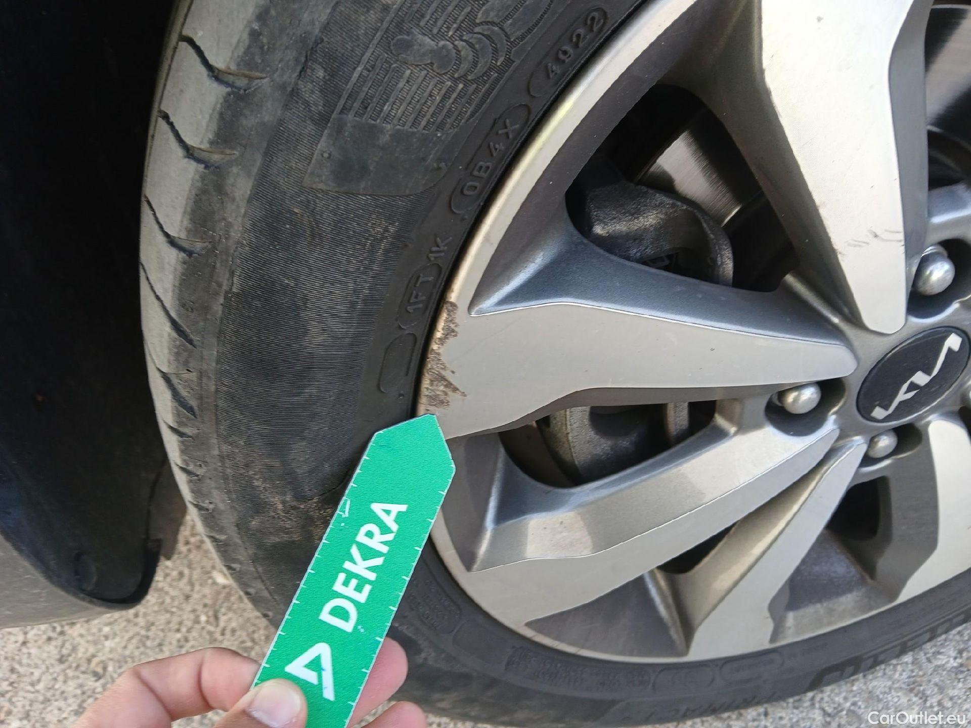  KIA  STONIC KIA  Drive 1.0 T-GDI 100CV MT6 E6d #14