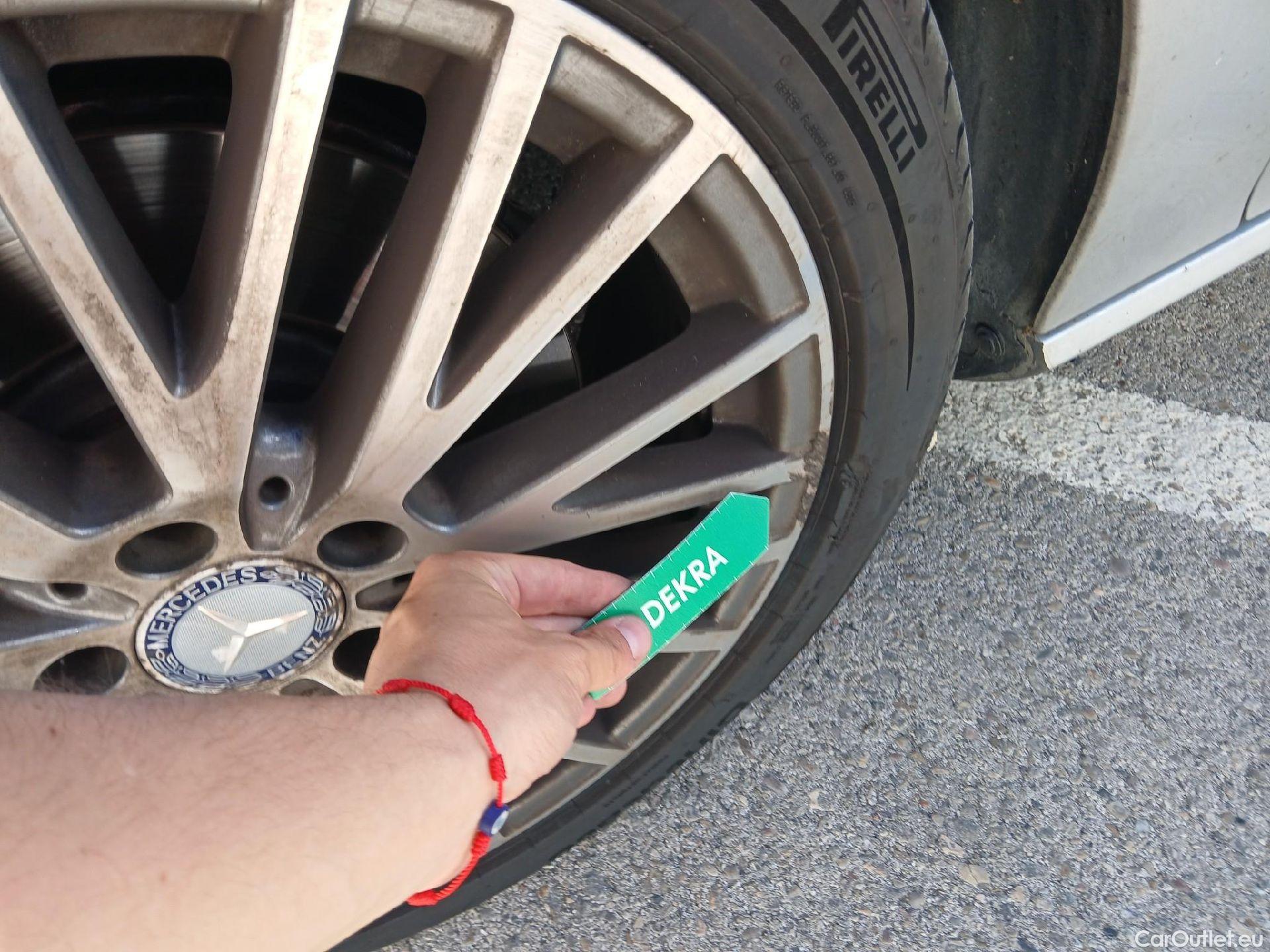  Mercedes  CLA-Klasse MERCEDES-BENZ CLA / 2019 / 4P / coupé CLA 250 4MATIC #24