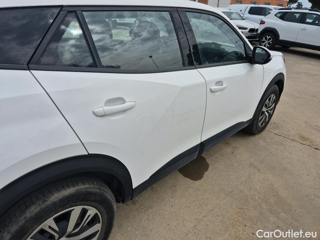  Peugeot  2008 PEUGEOT  / 2019 / 5P / todoterreno Active BlueHDI 100 S&S BVM6 #5