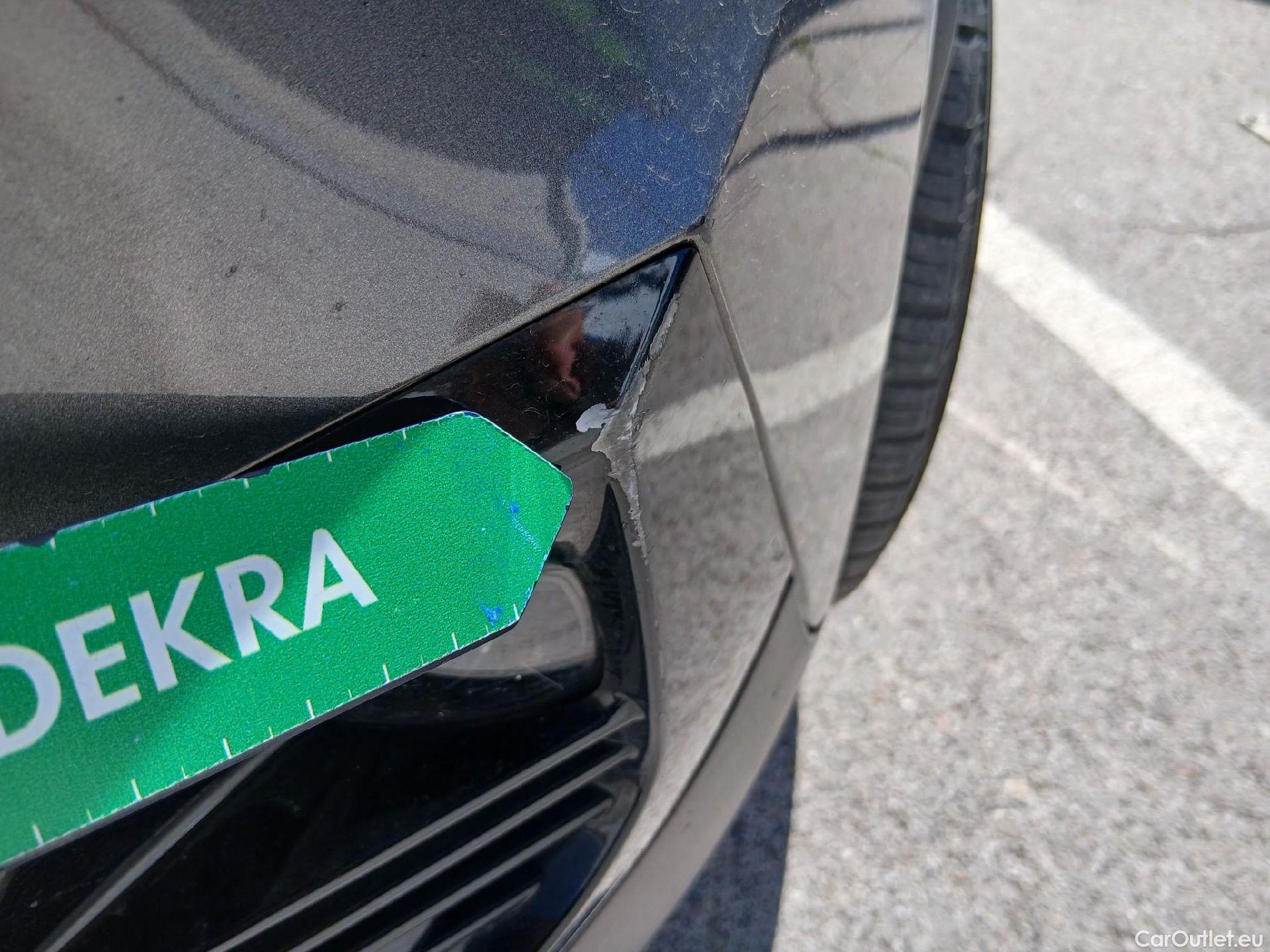  Peugeot  2008 PEUGEOT  / 2019 / 5P / todoterreno Active BlueHDI 81kW (110CV) #14