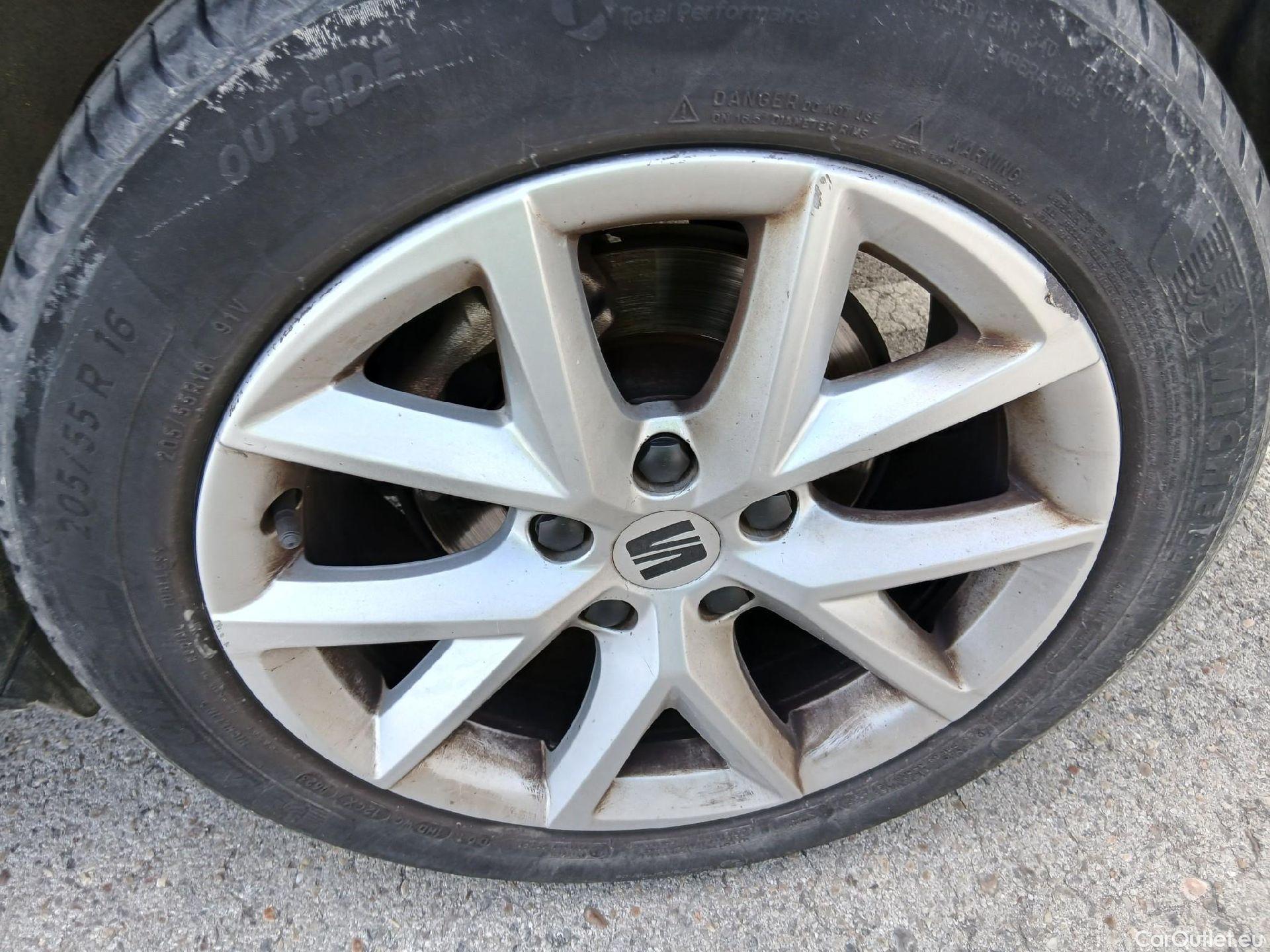  Seat  Leon SEAT Nuevo León / 2020 / 5P / berlina con portón 2.0 TDI 85kW S&S Style Go(SP) #23