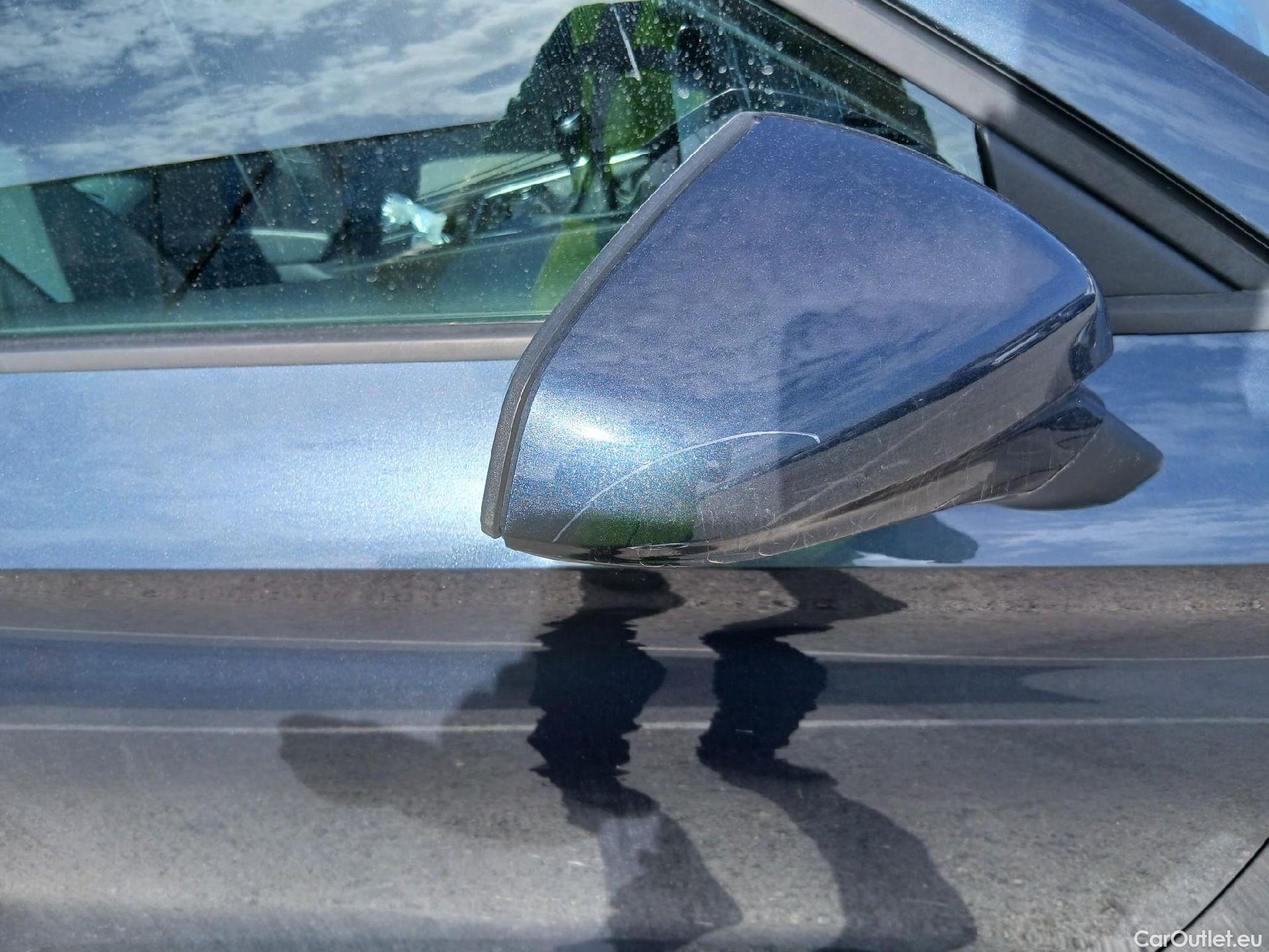  Seat  Leon SEAT Nuevo León / 2020 / 5P / berlina con portón 2.0 TDI 85kW S&S Style Go(SP) #43