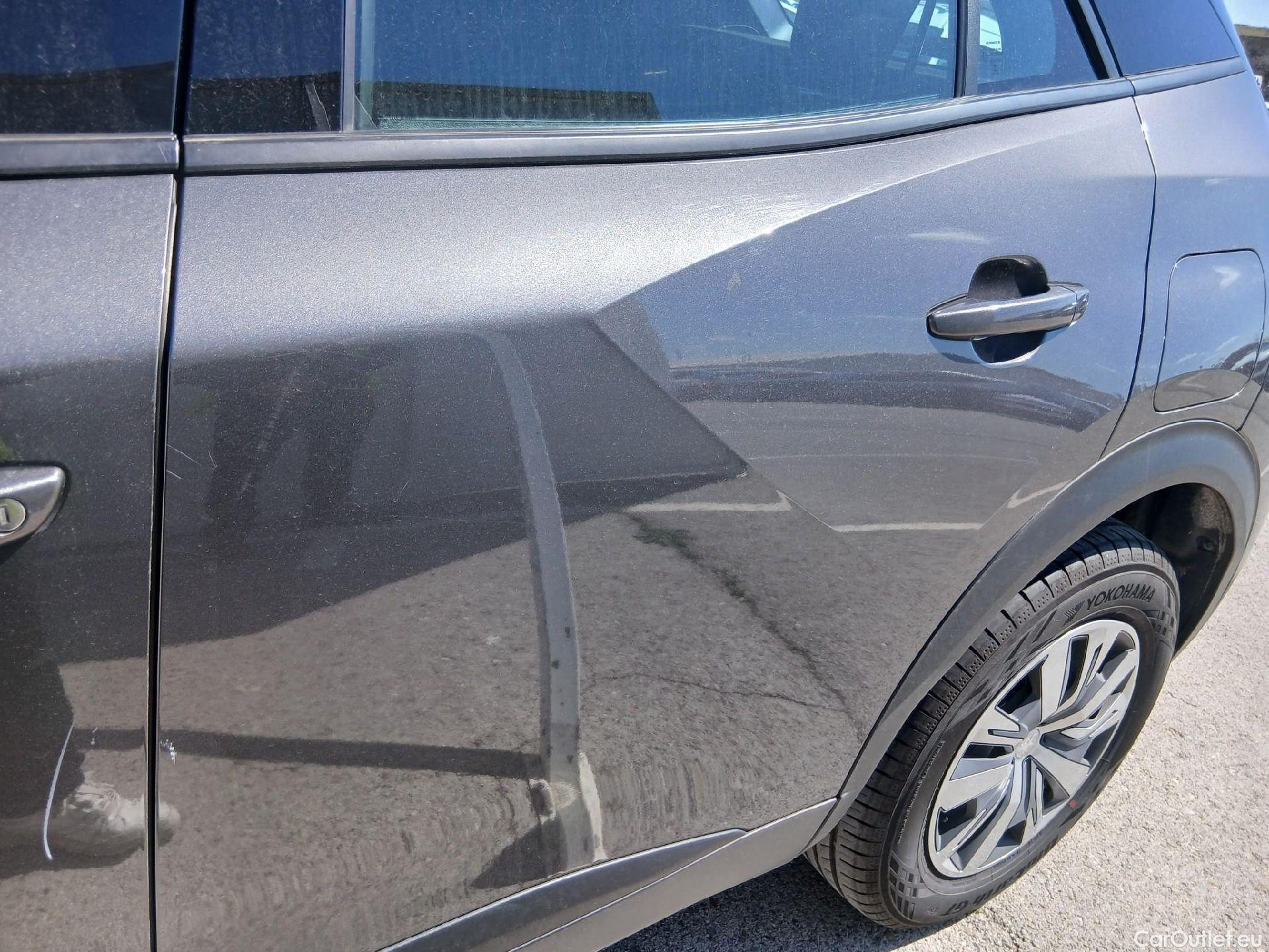  Peugeot  2008 PEUGEOT  / 2019 / 5P / todoterreno Active BlueHDI 81kW (110CV) #22