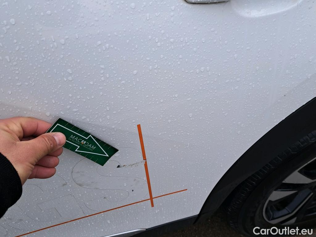  Peugeot  2008 PEUGEOT  / 2019 / 5P / todoterreno Allure BlueHDI 81kW (110CV) #12