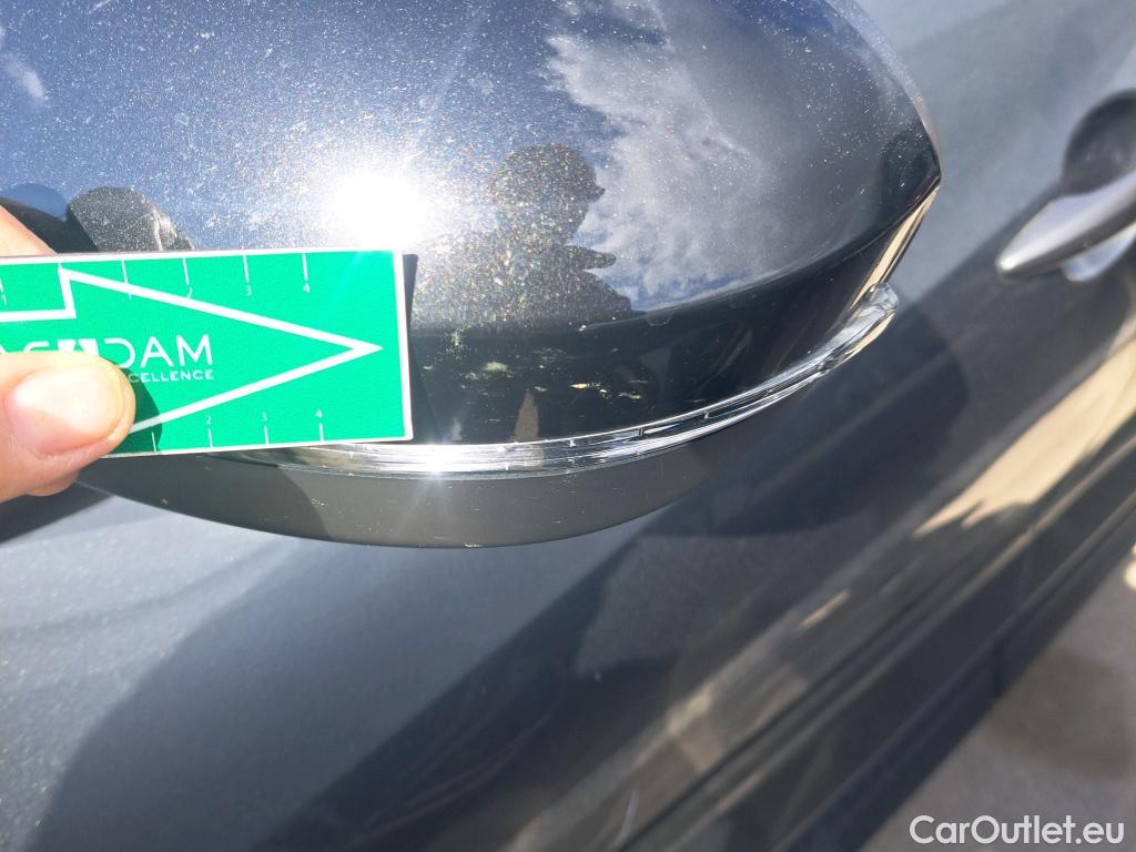  Nissan  Juke NISSAN  / 2019 / 5P / crossover DIG-T 84 kW (114 CV) DCT 7 V N-Connecta (AC2) #26