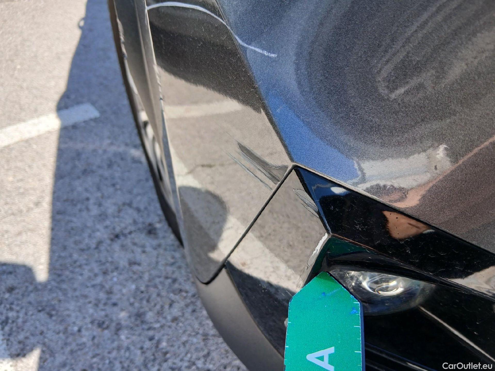  Peugeot  2008 PEUGEOT  / 2019 / 5P / todoterreno Active BlueHDI 81kW (110CV) #7