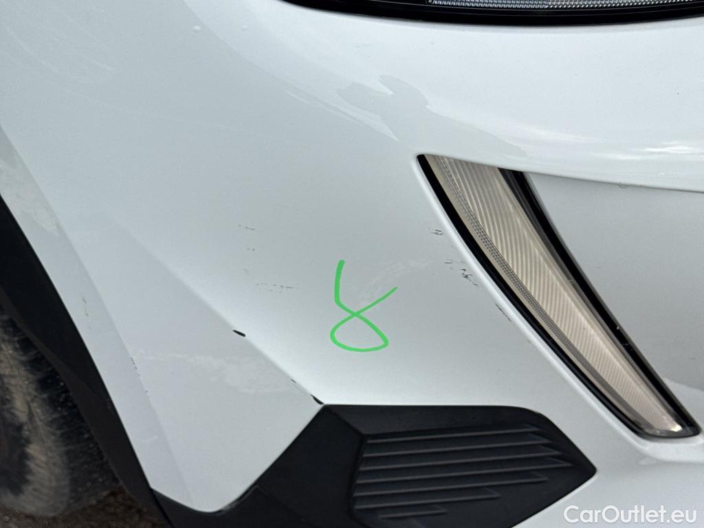  Peugeot  2008 PEUGEOT  / 2019 / 5P / todoterreno Allure BlueHDI 81kW (110CV) #18