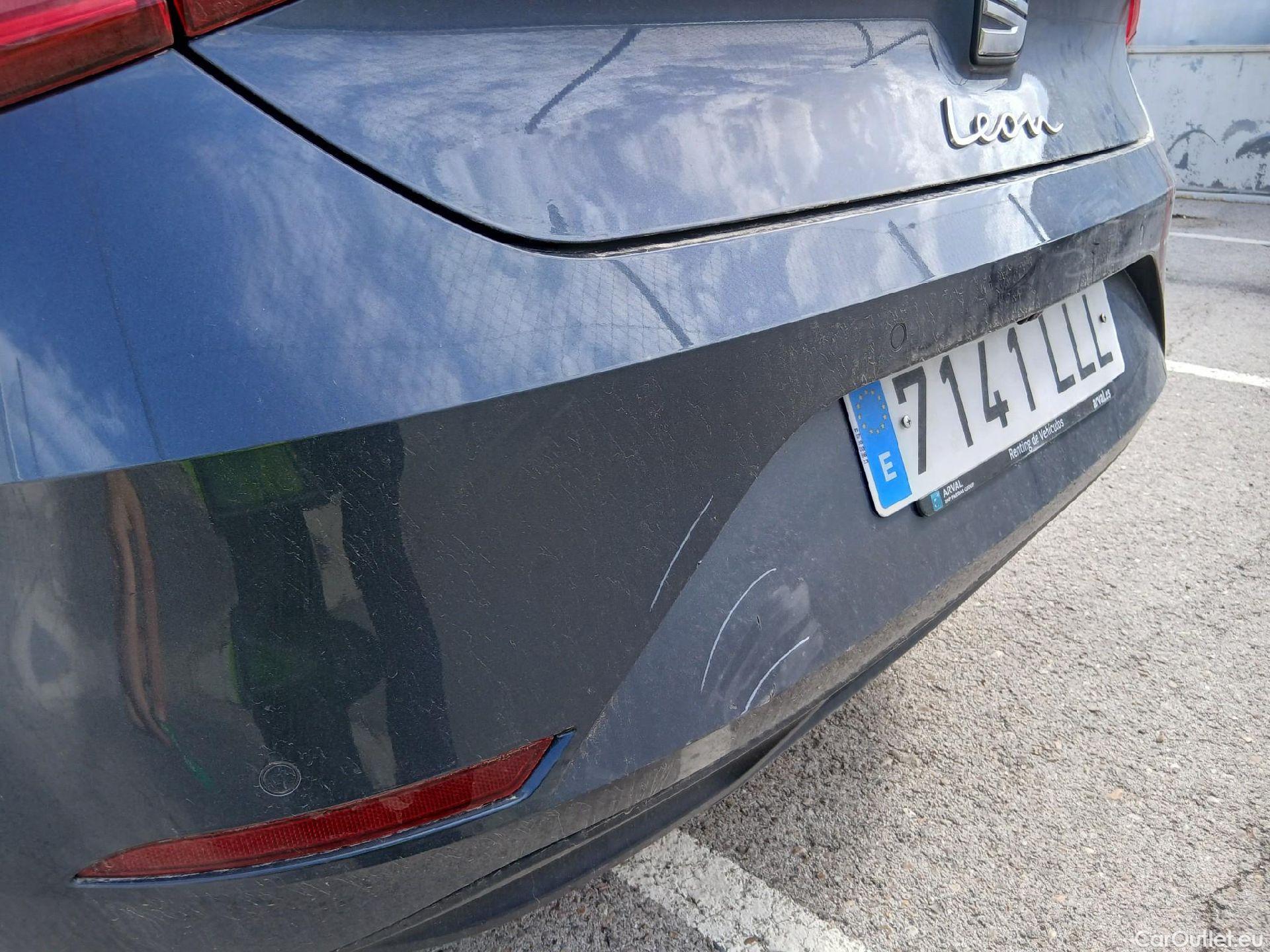  Seat  Leon SEAT Nuevo León / 2020 / 5P / berlina con portón 2.0 TDI 85kW S&S Style Go(SP) #25