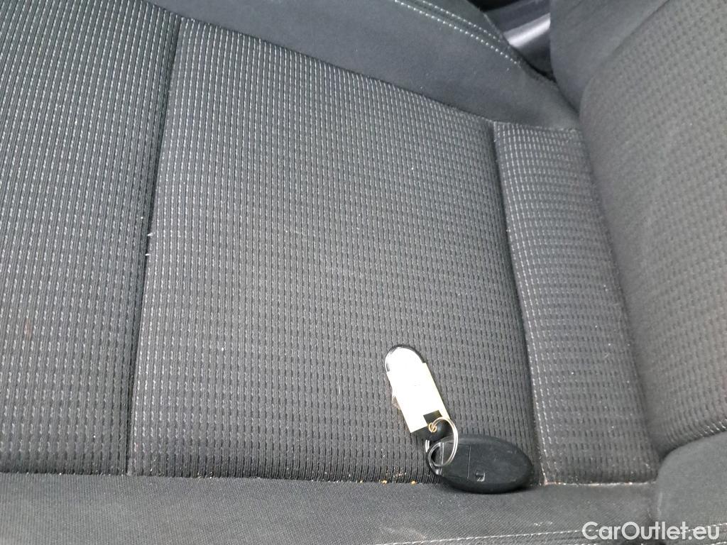  Nissan  Qashqai NISSAN  / 2021 / 5P / todoterreno DIG-T 103kW (140CV) mHEV 4x2 Acenta #17