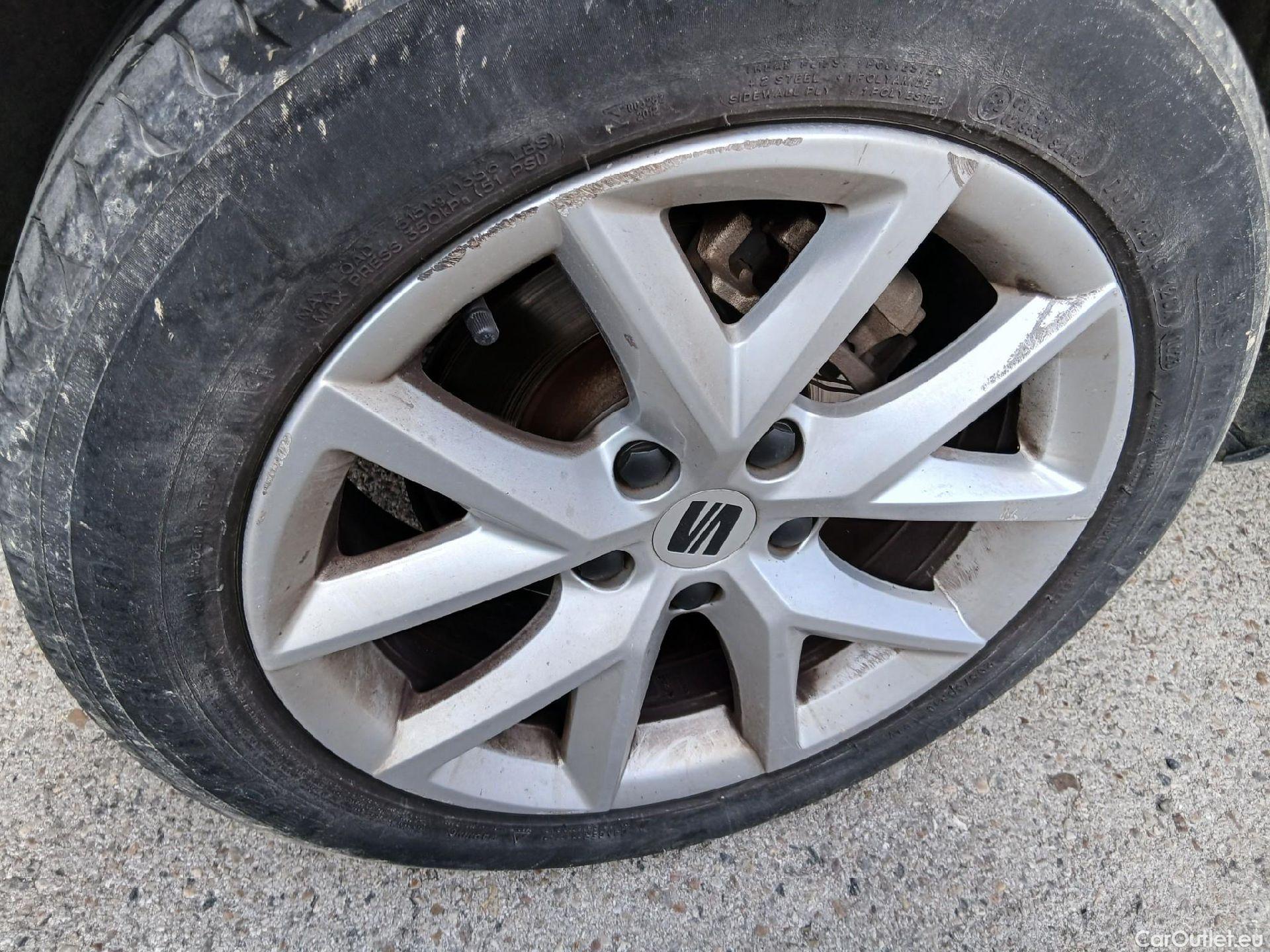  Seat  Leon SEAT Nuevo León / 2020 / 5P / berlina con portón 2.0 TDI 85kW S&S Style Go(SP) #33