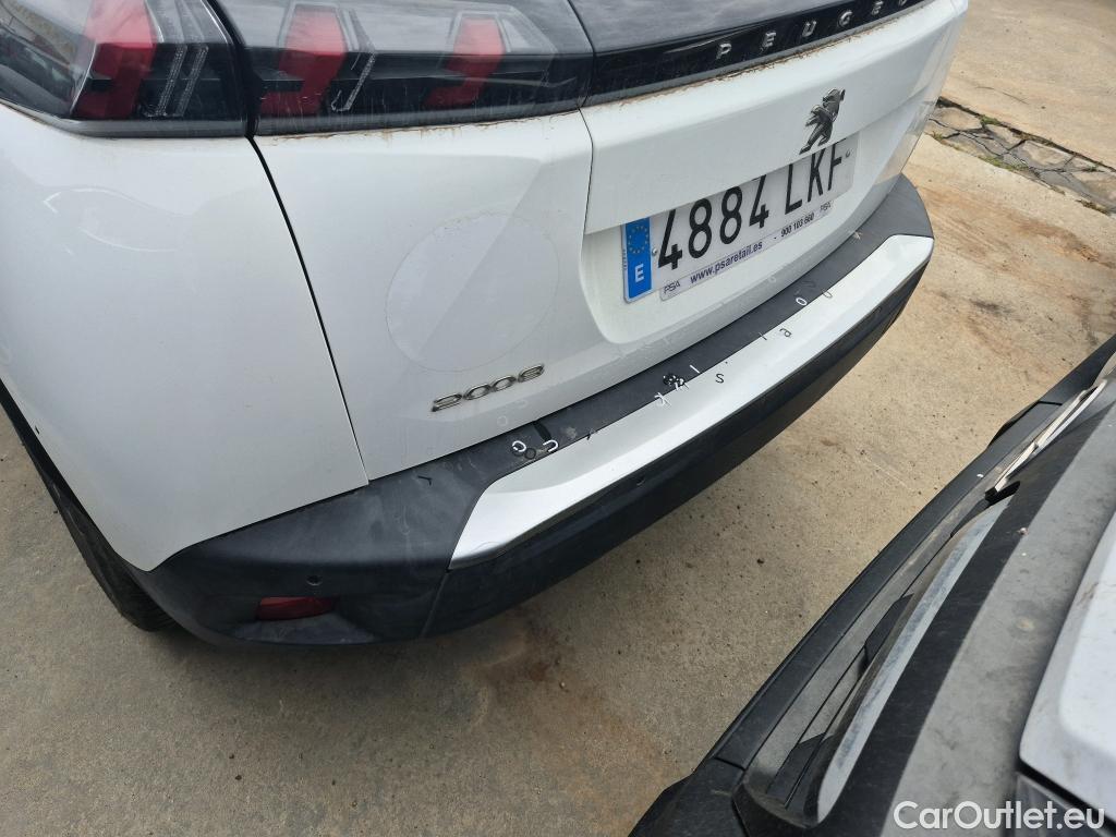  Peugeot  2008 PEUGEOT  / 2019 / 5P / todoterreno Active BlueHDI 100 S&S BVM6 #18