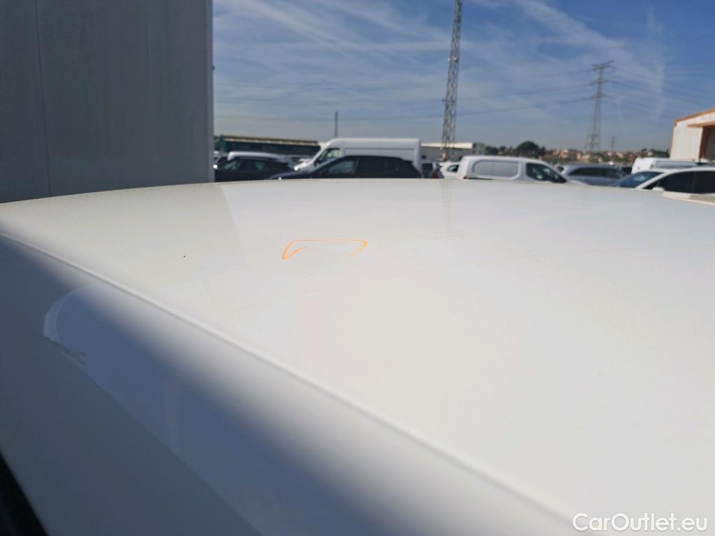  Opel  Corsa OPEL  1.2T XHL 74kW (100CV) Elegance #1