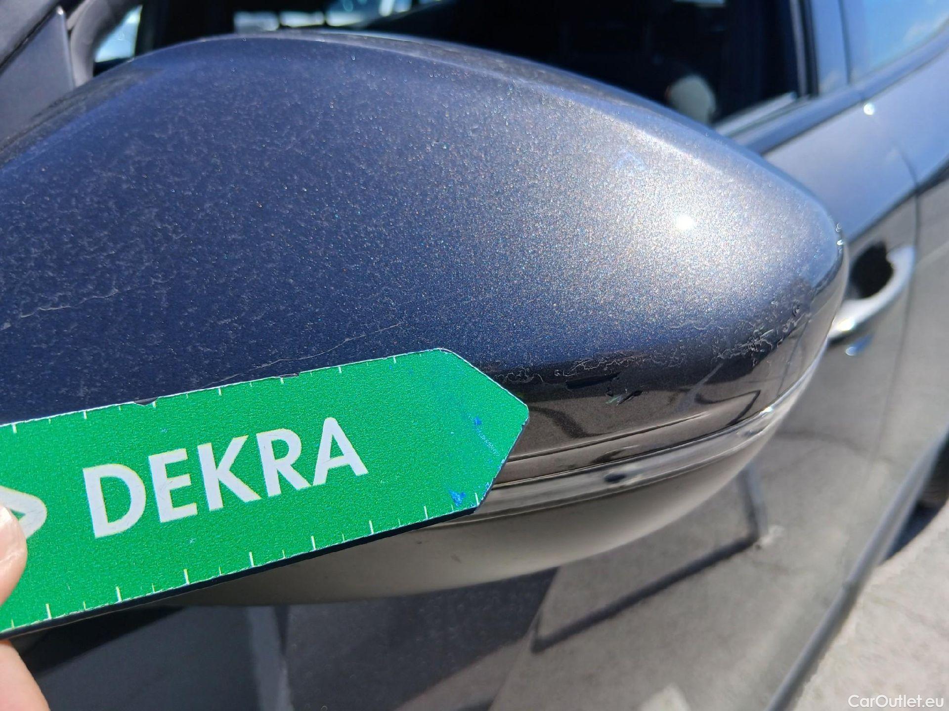  Peugeot  2008 PEUGEOT  / 2019 / 5P / todoterreno Active BlueHDI 81kW (110CV) #18