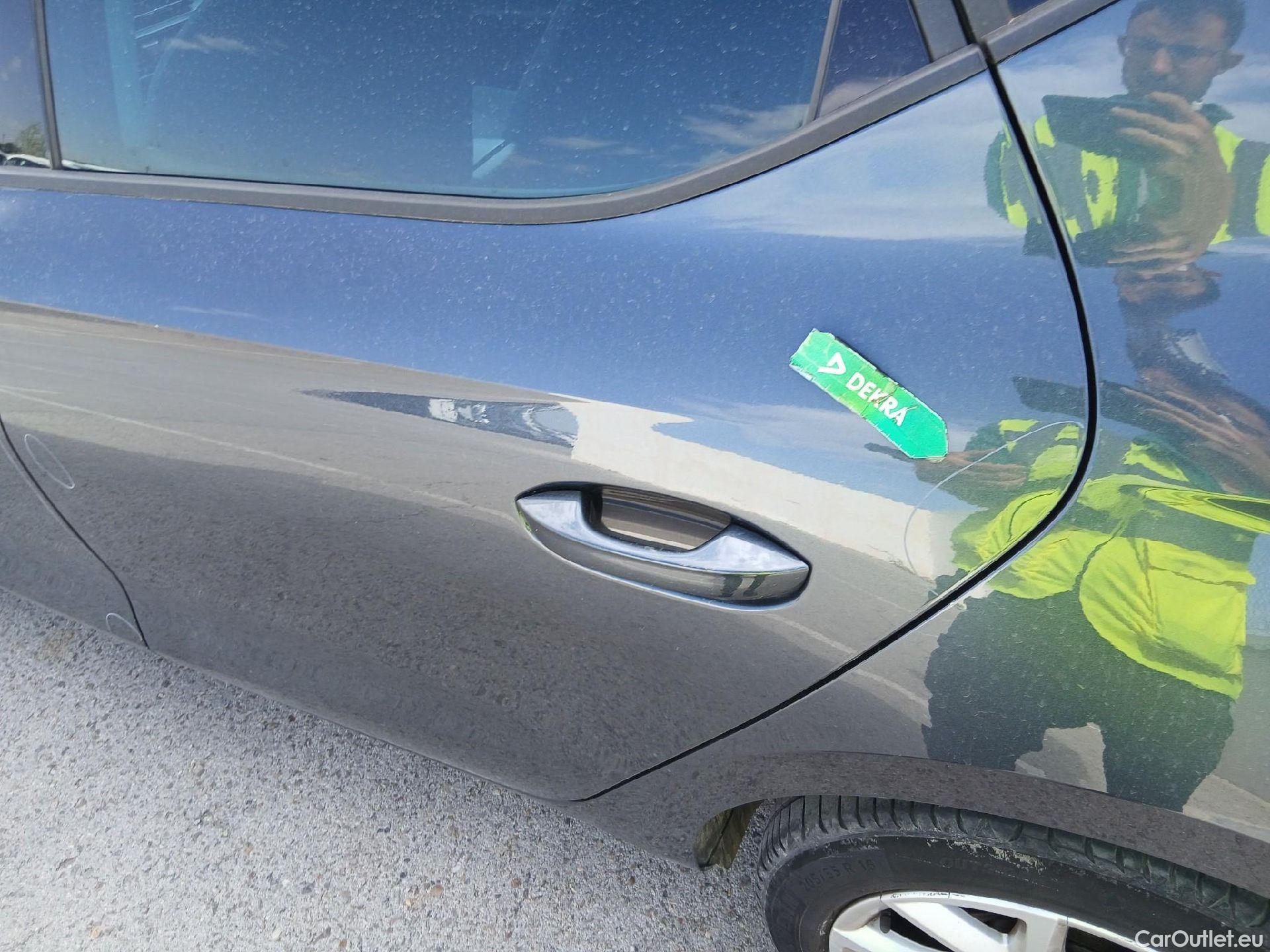  Seat  Leon SEAT Nuevo León / 2020 / 5P / berlina con portón 2.0 TDI 85kW S&S Style Go(SP) #21