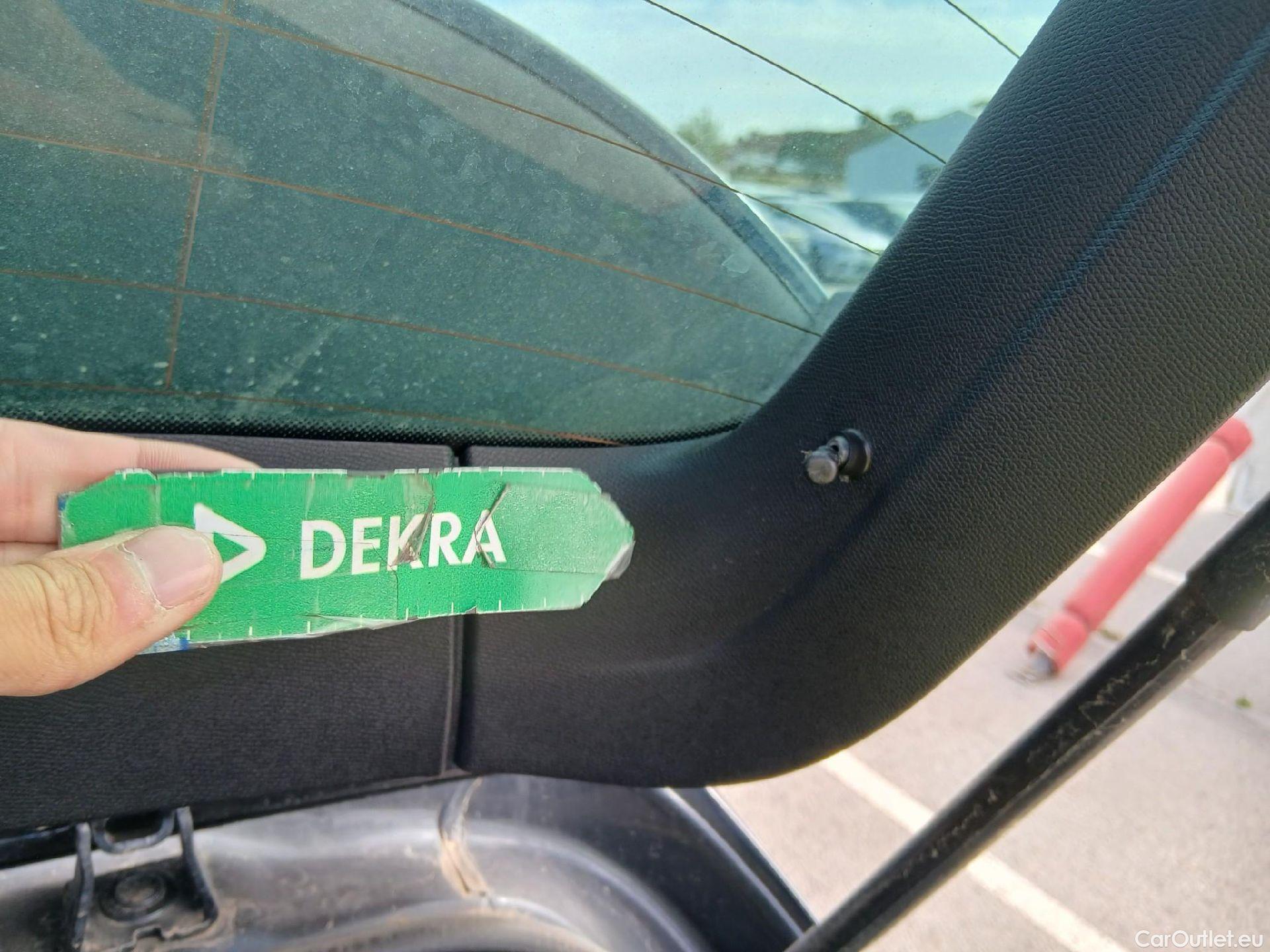  Seat  Leon SEAT Nuevo León / 2020 / 5P / berlina con portón 2.0 TDI 85kW S&S Style Go(SP) #31