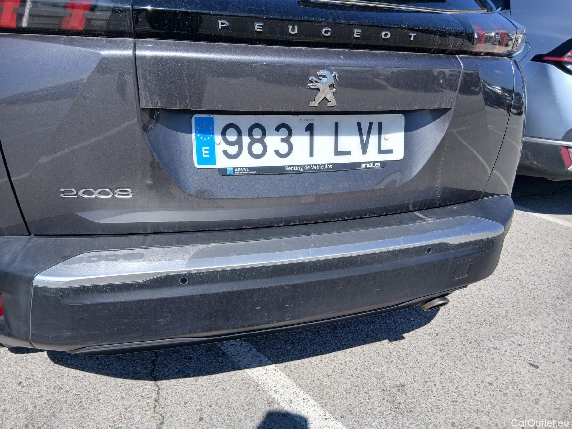  Peugeot  2008 PEUGEOT  / 2019 / 5P / todoterreno Active BlueHDI 81kW (110CV) #28