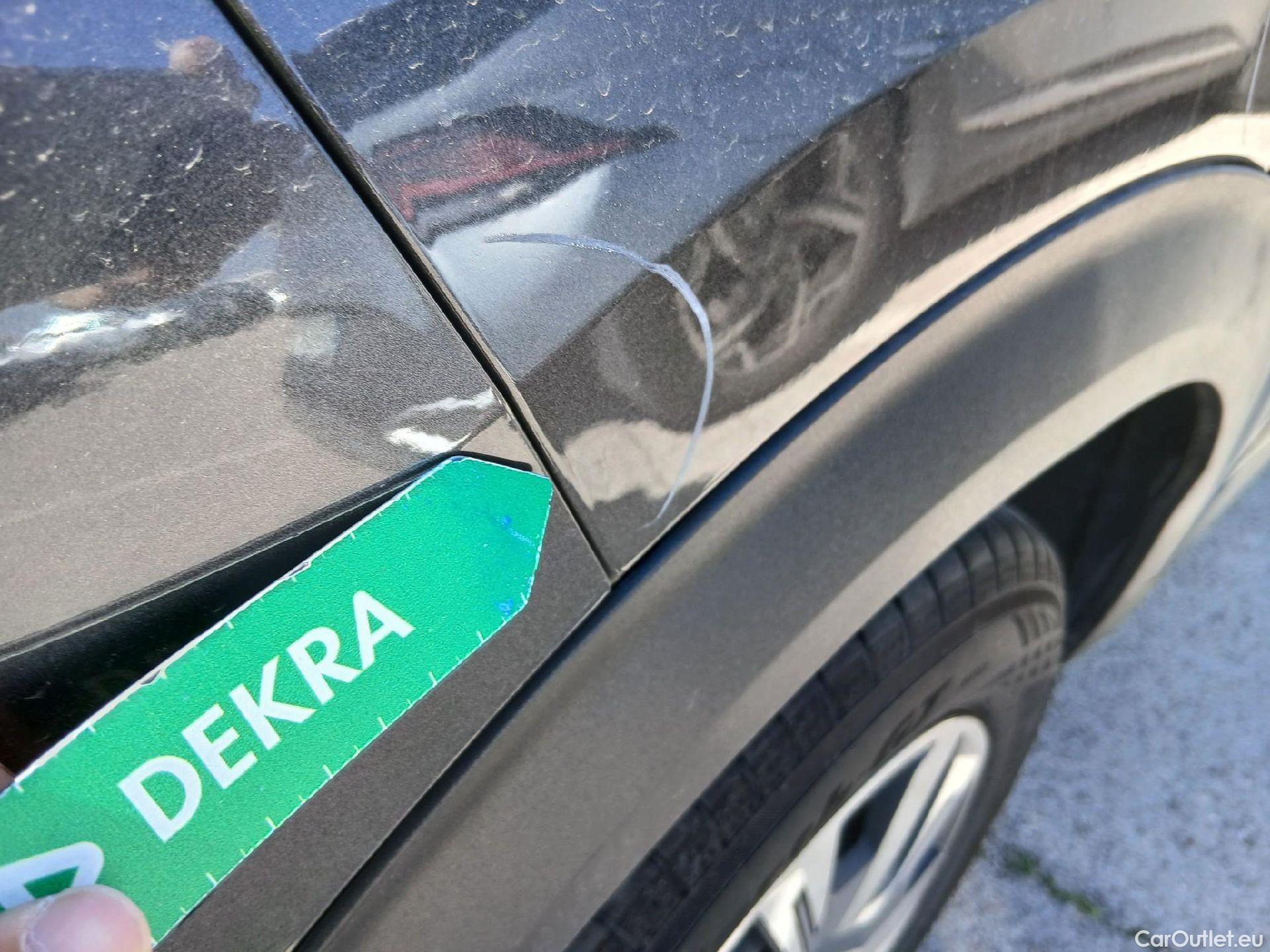  Peugeot  2008 PEUGEOT  / 2019 / 5P / todoterreno Active BlueHDI 81kW (110CV) #35