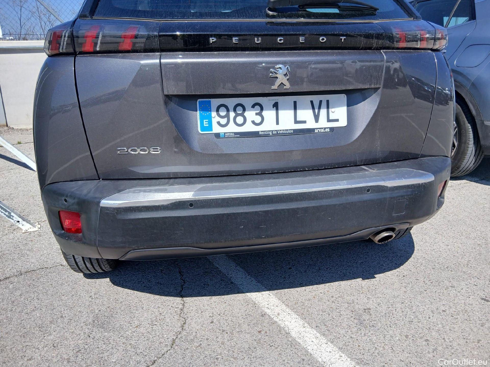  Peugeot  2008 PEUGEOT  / 2019 / 5P / todoterreno Active BlueHDI 81kW (110CV) #30