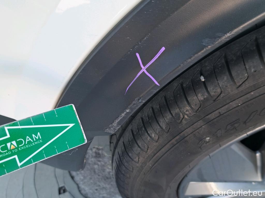  Nissan  Qashqai NISSAN  / 2021 / 5P / todoterreno DIG-T 116kW (158CV) mHEV Xtronic Acenta (AC2) #35