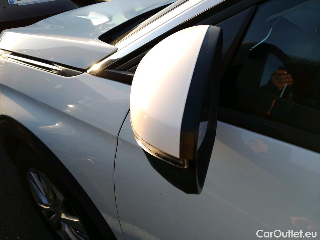  Peugeot  3008  Active 1.5 HDi 130CV MT6 E6dT #9