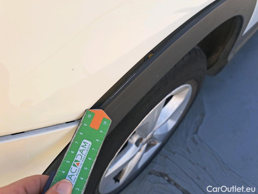  Nissan  Qashqai NISSAN  / 2017 / 5P / todoterreno dCi 85 kW (115 CV) ACENTA #42