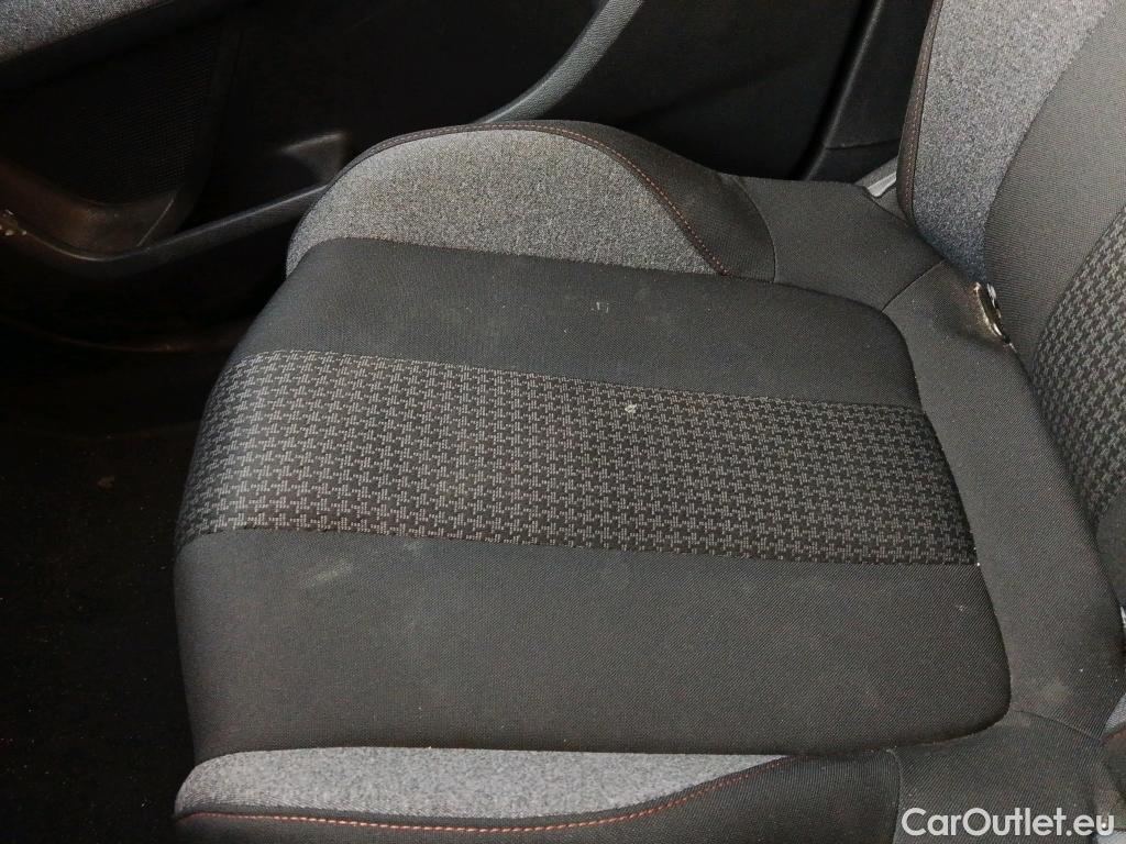  Peugeot  3008  Active 1.5 HDi 130CV MT6 E6dT #19