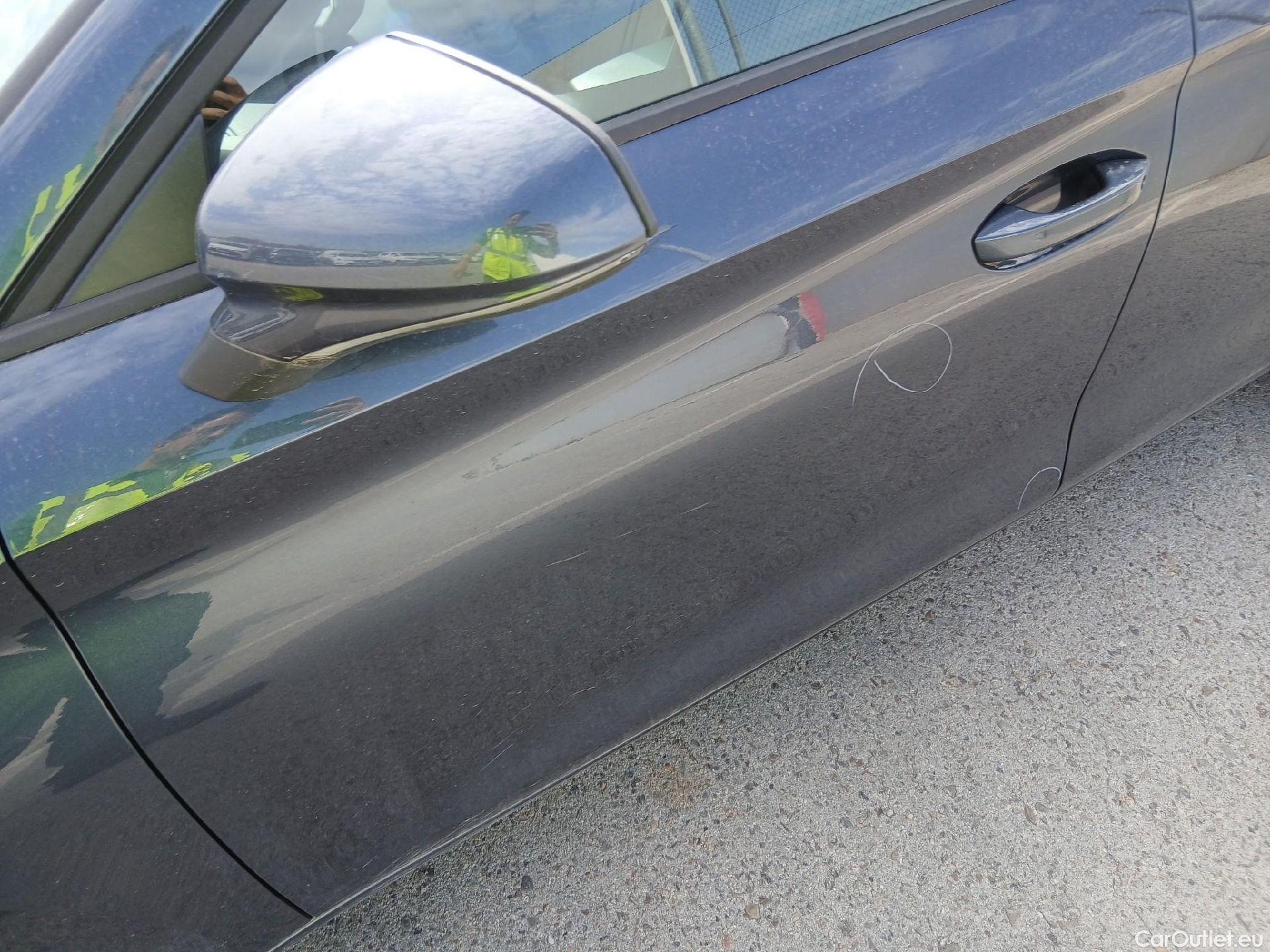  Seat  Leon SEAT Nuevo León / 2020 / 5P / berlina con portón 2.0 TDI 85kW S&S Style Go(SP) #16