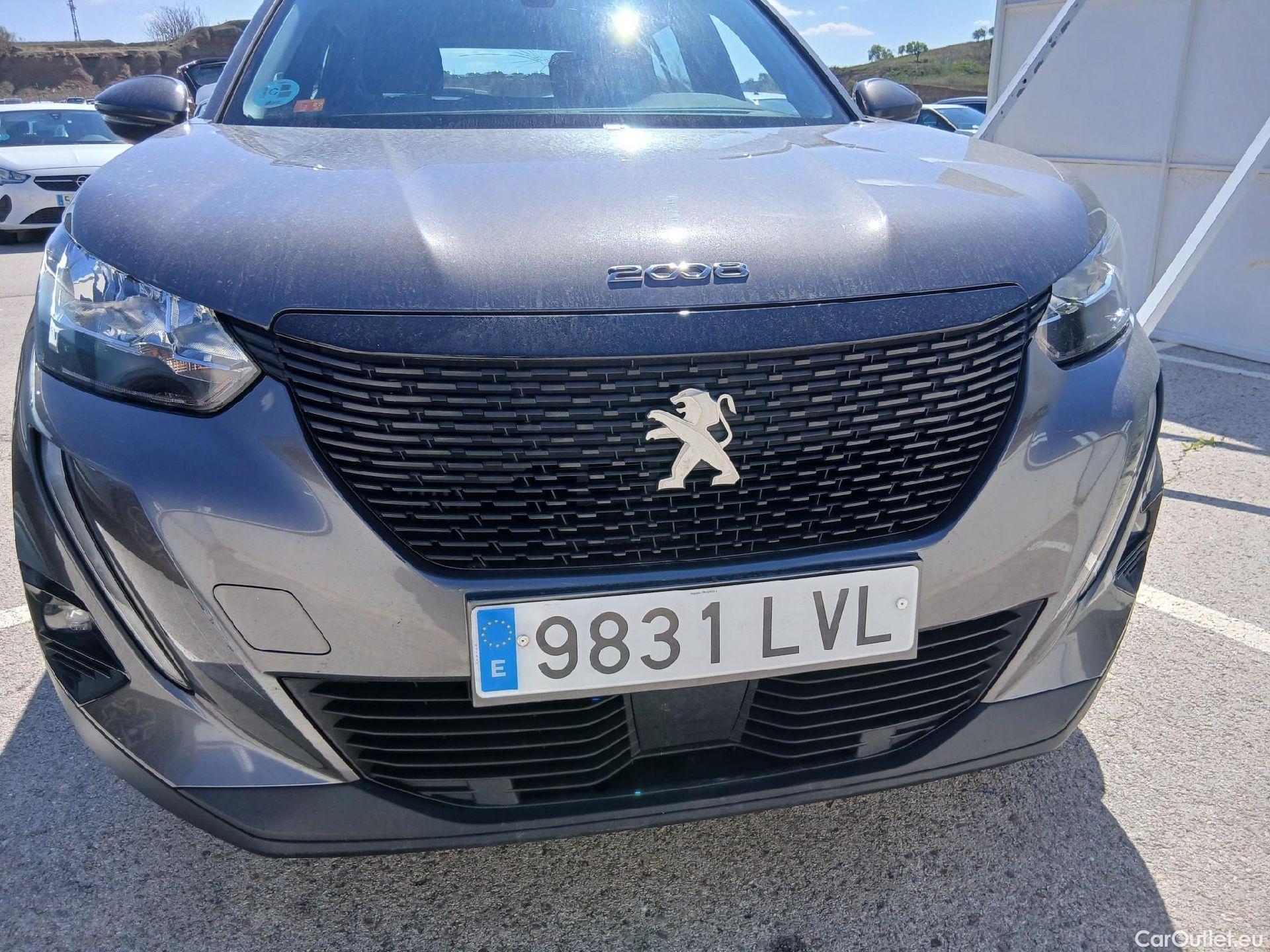  Peugeot  2008 PEUGEOT  / 2019 / 5P / todoterreno Active BlueHDI 81kW (110CV) #5