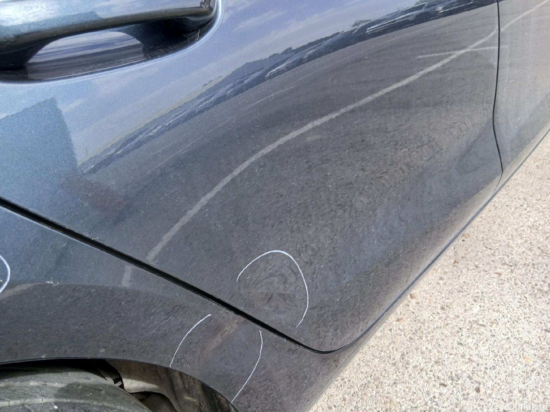  Seat  Leon SEAT Nuevo León / 2020 / 5P / berlina con portón 2.0 TDI 85kW S&S Style Go(SP) #37