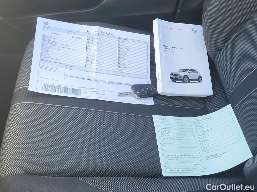  Volkswagen  T-ROC  Life 2.0 TDI 115CV MT6 E6d #2