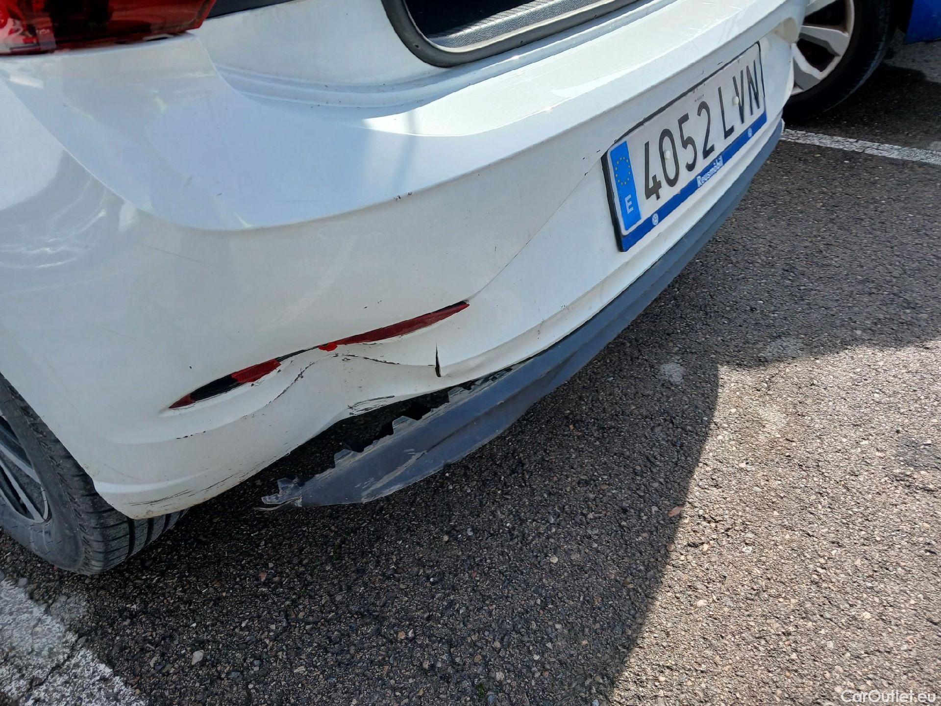  Volkswagen  Polo VOLKSWAGEN  / 2021 / 5P / berlina con portón Life 1.0 TSI 70kW (95CV) #7