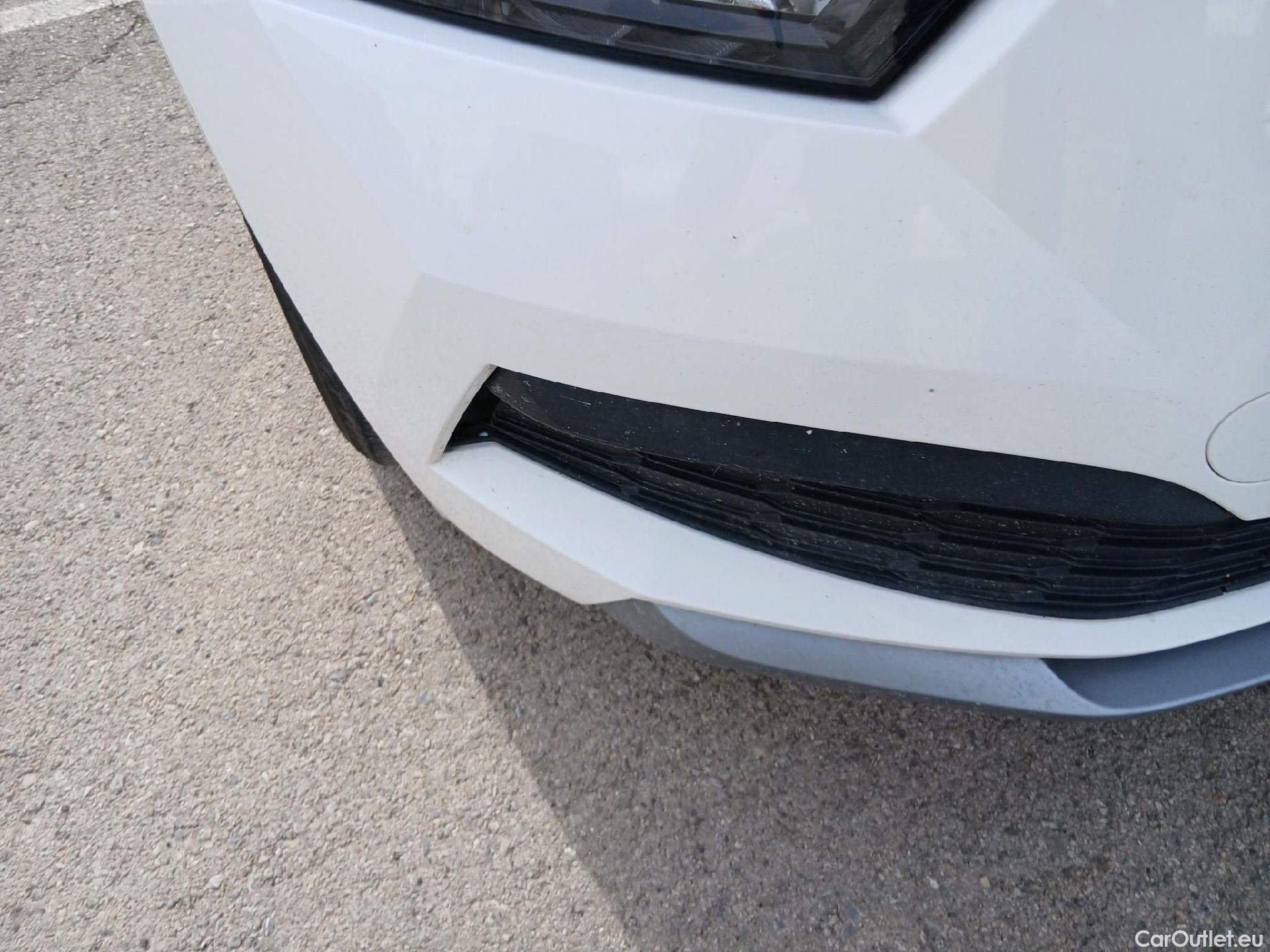  Skoda  KAMIQ SKODA  1.0 TSI 81kW (110CV) DSG Ambition #1