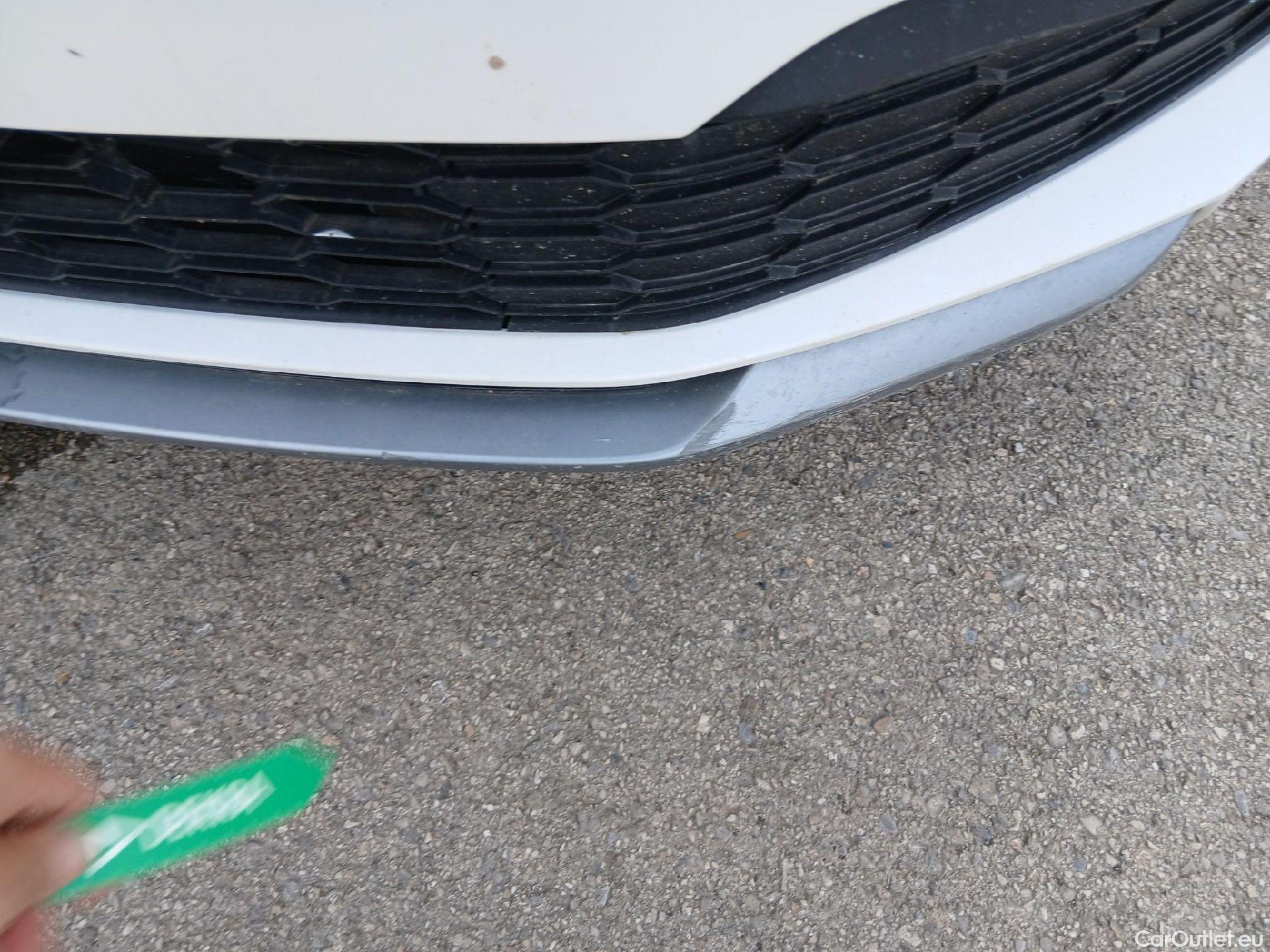  Skoda  KAMIQ SKODA  1.0 TSI 81kW (110CV) DSG Ambition #5