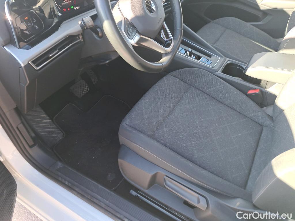  Volkswagen  Golf  VOLKSWAGEN / 2020 / 5P / familiar 2.0 TDI 85kW (115CV) DSG Variant #18