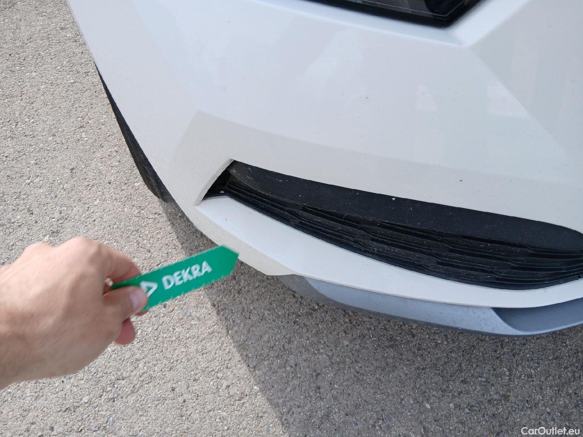  Skoda  KAMIQ SKODA  1.0 TSI 81kW (110CV) DSG Ambition #2