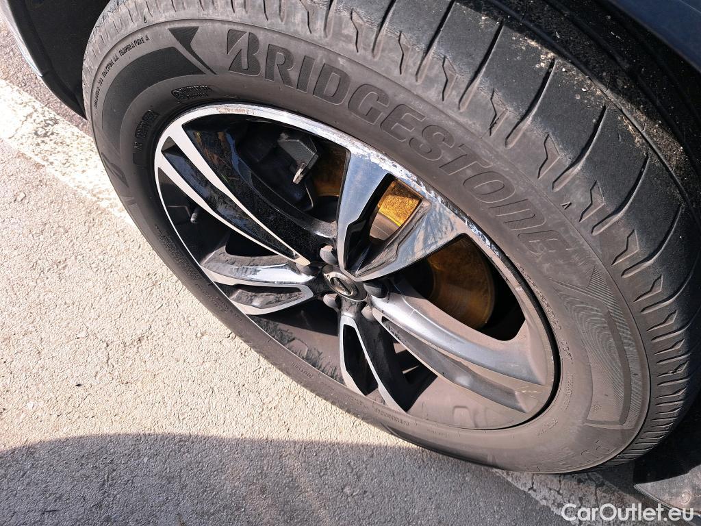  Volvo  XC60 VOLVO  / 2017 / 5P / todoterreno 2.0 T4 Business Plus Auto (CX) #41