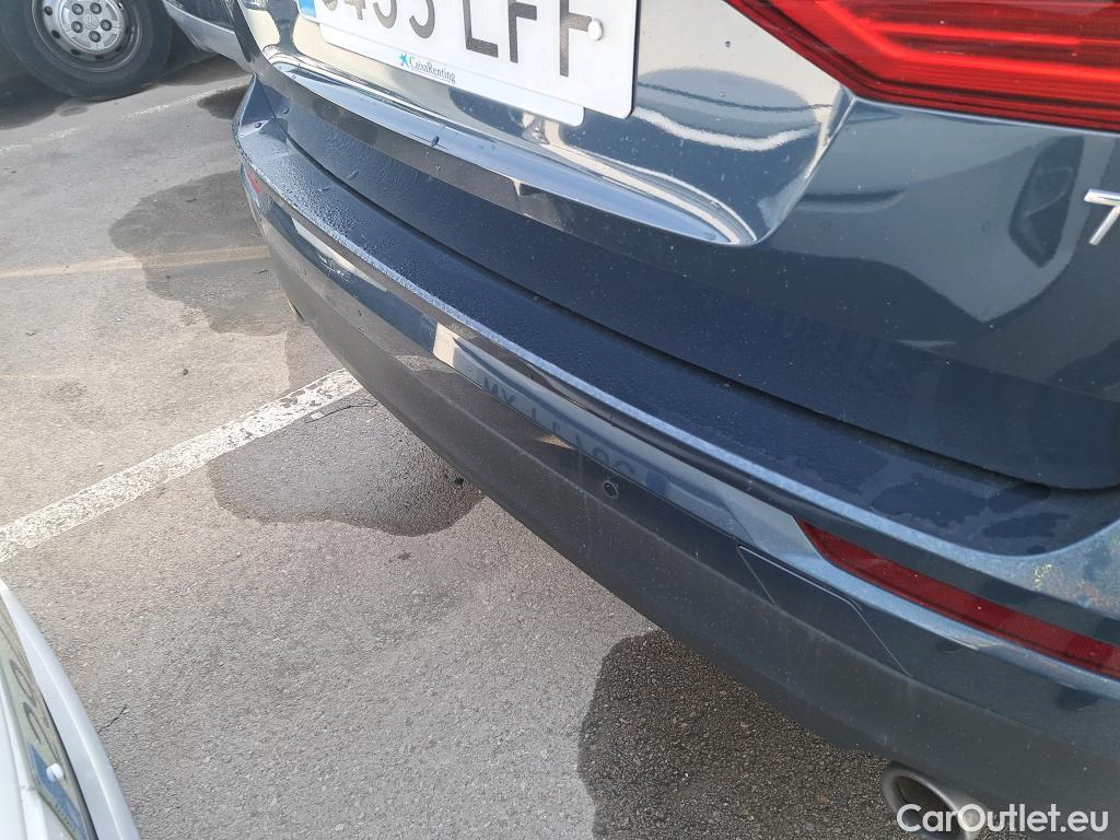  Volvo  XC60 VOLVO  / 2017 / 5P / todoterreno 2.0 T4 Business Plus Auto (CX) #27