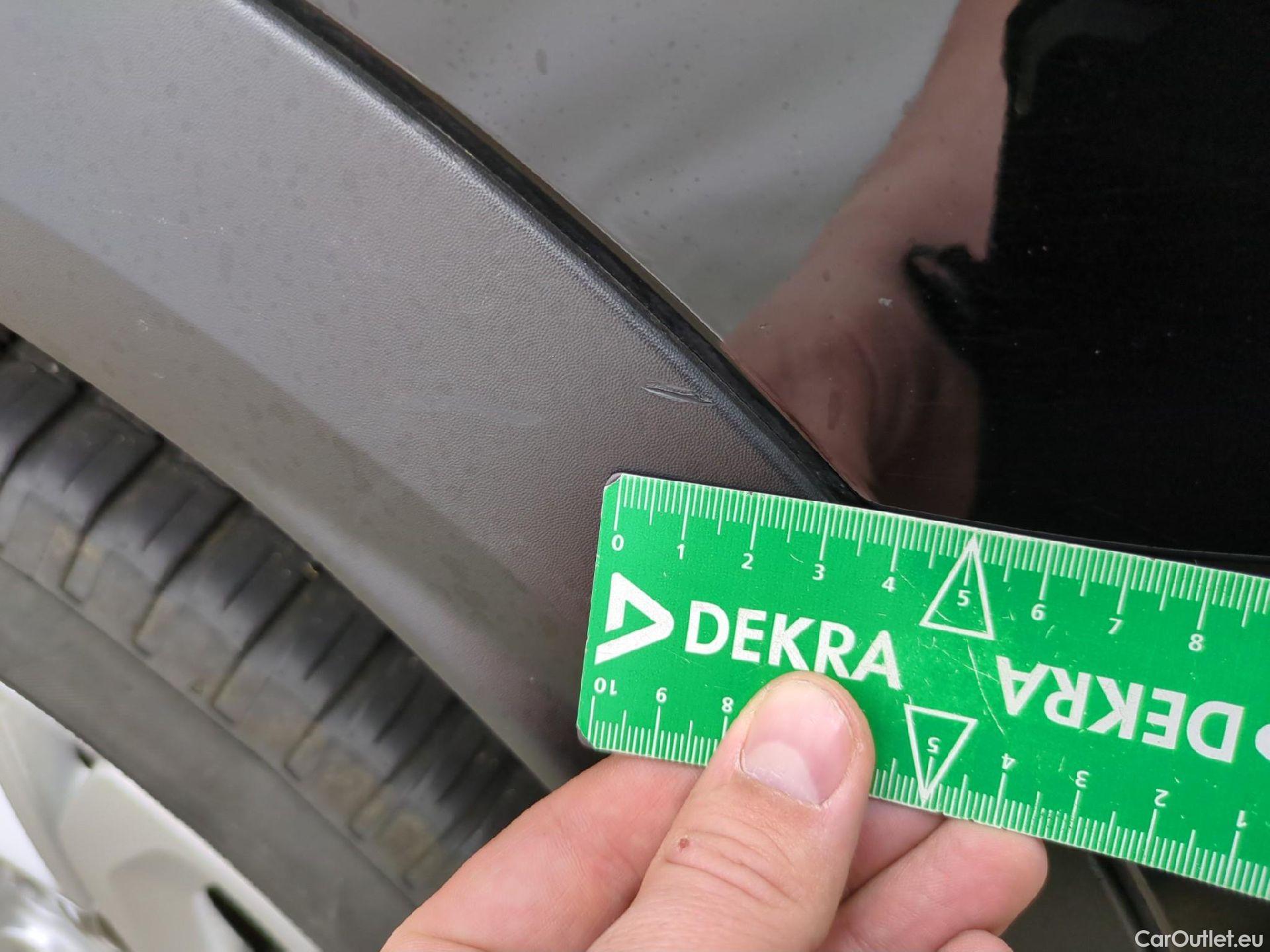  Citroen  C5 Aircross  Live 1.5 BlueHDi 130CV BVM6 E6d #38