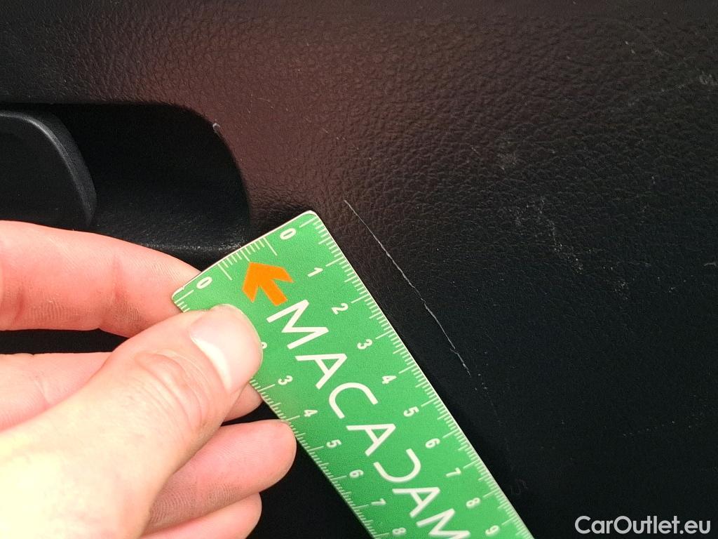  Mercedes  A-Klasse MERCEDES-BENZ Classe A Compact / 2018 / 5P / Berline A 180 Business Line 7G-DCT #2