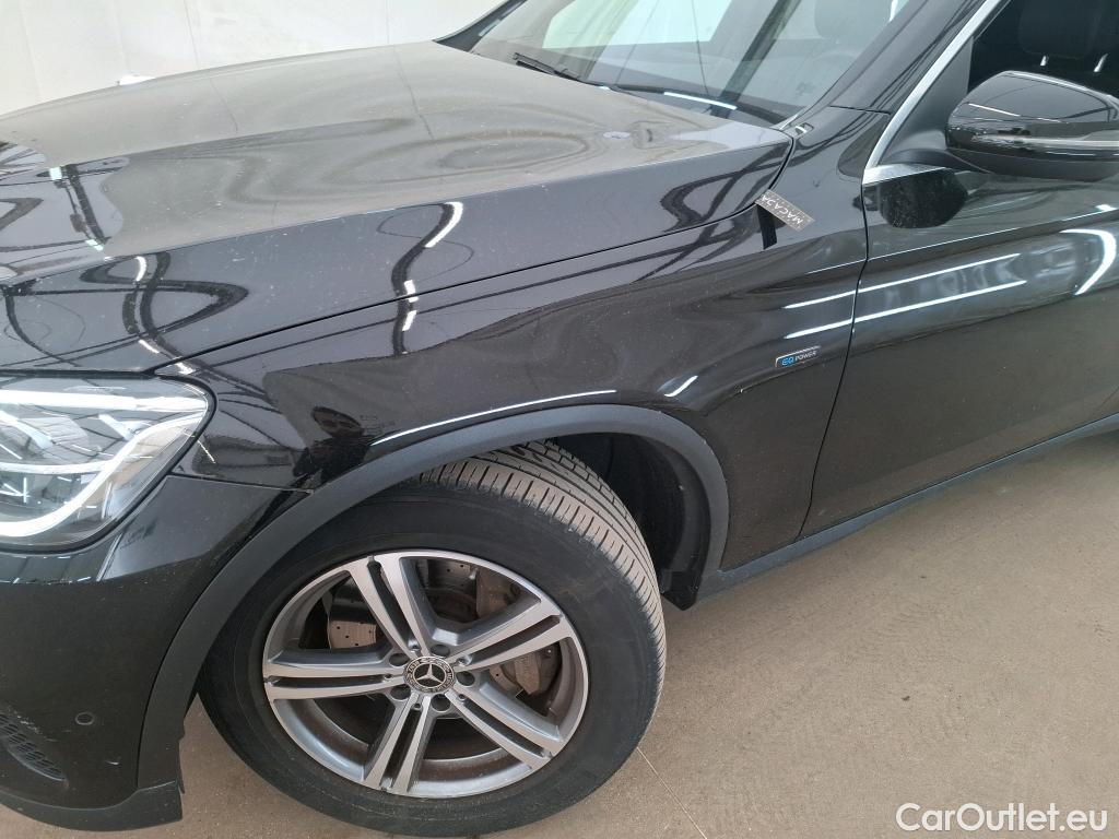  Mercedes  G-Klasee MERCEDES-BENZ GLC / 2019 / 5P / SUV GLC 300 e Business Line 4Matic #25