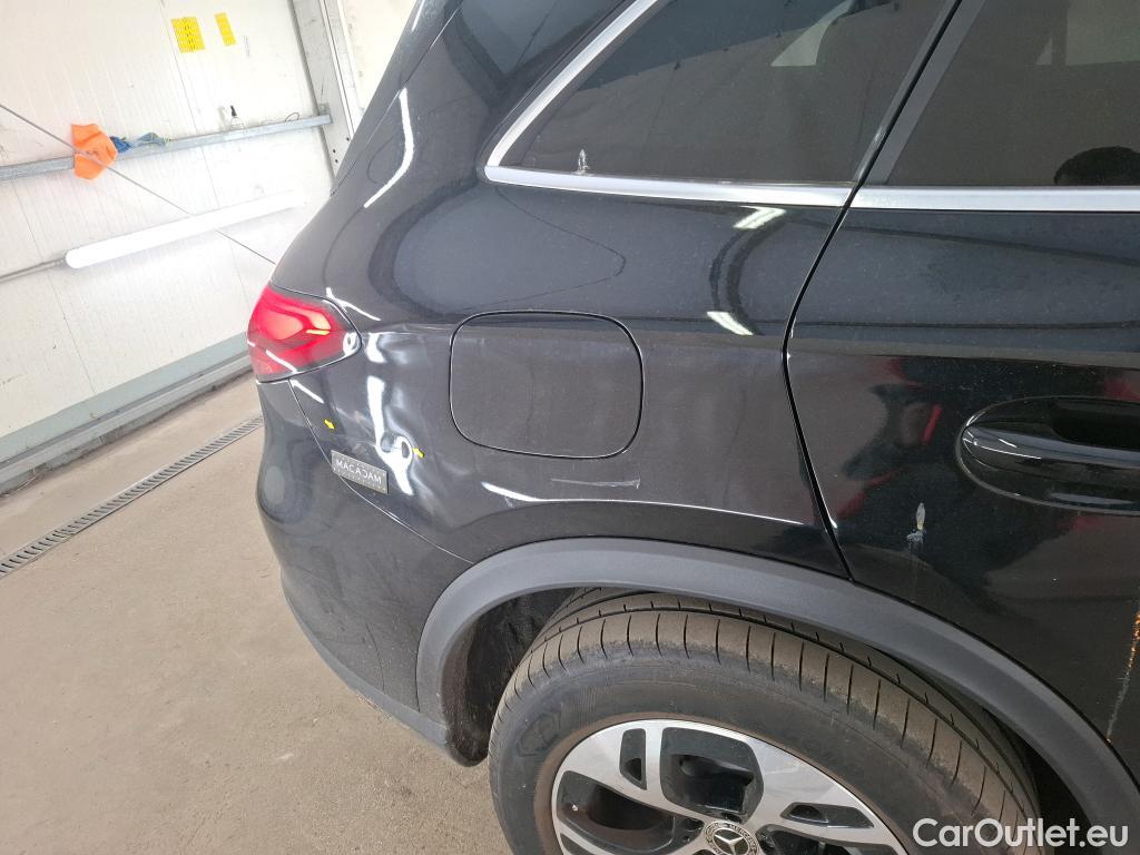  Mercedes  GLC MERCEDES-BENZ  / 2022 / 5P / SUV  300 e Business Line 4MATIC #1