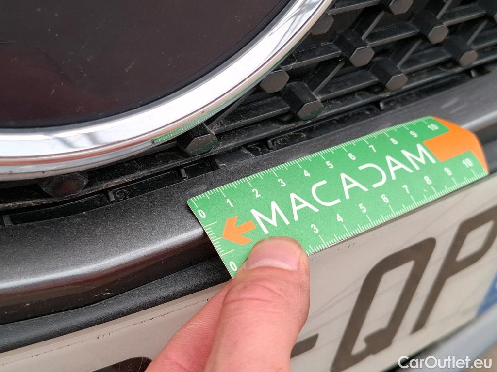  Mercedes  A-Klasse MERCEDES-BENZ Classe A Compact / 2018 / 5P / Berline A 180 Business Line 7G-DCT #6