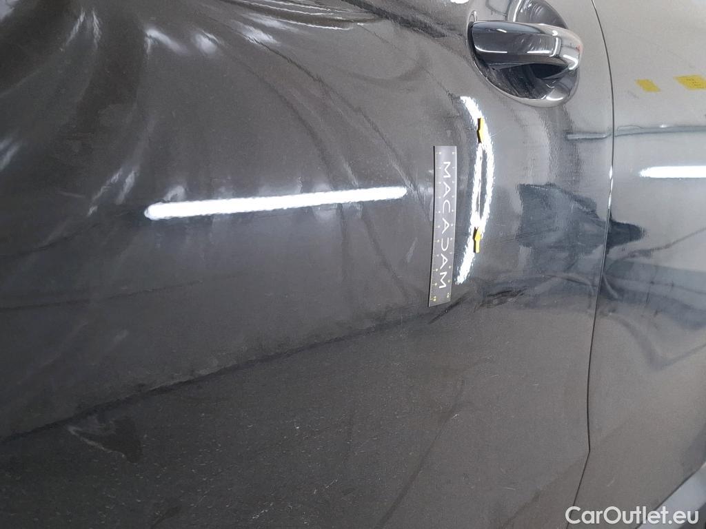  Mercedes  GLC MERCEDES-BENZ  / 2022 / 5P / SUV  300 e Business Line 4MATIC #6