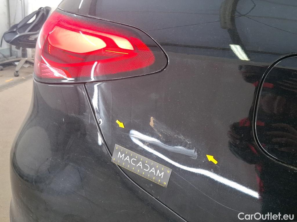  Mercedes  GLC MERCEDES-BENZ  / 2022 / 5P / SUV  300 e Business Line 4MATIC #2