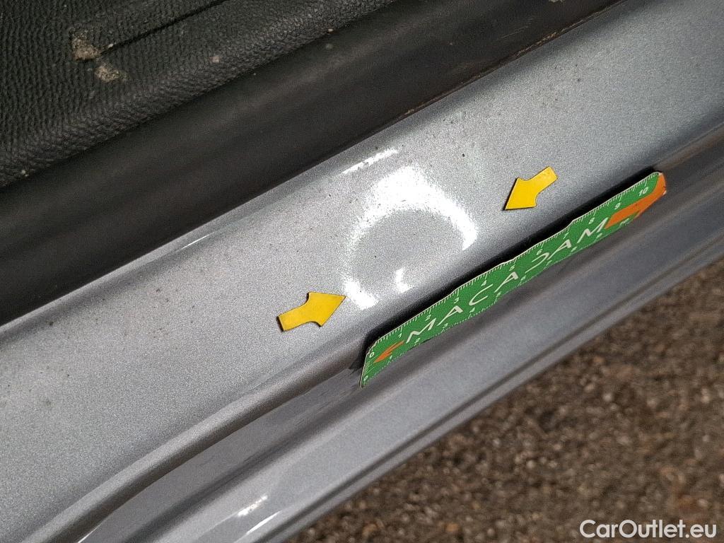  Peugeot  2008  Allure Business 1.5 HDi 130CV BVA8 E6d #20